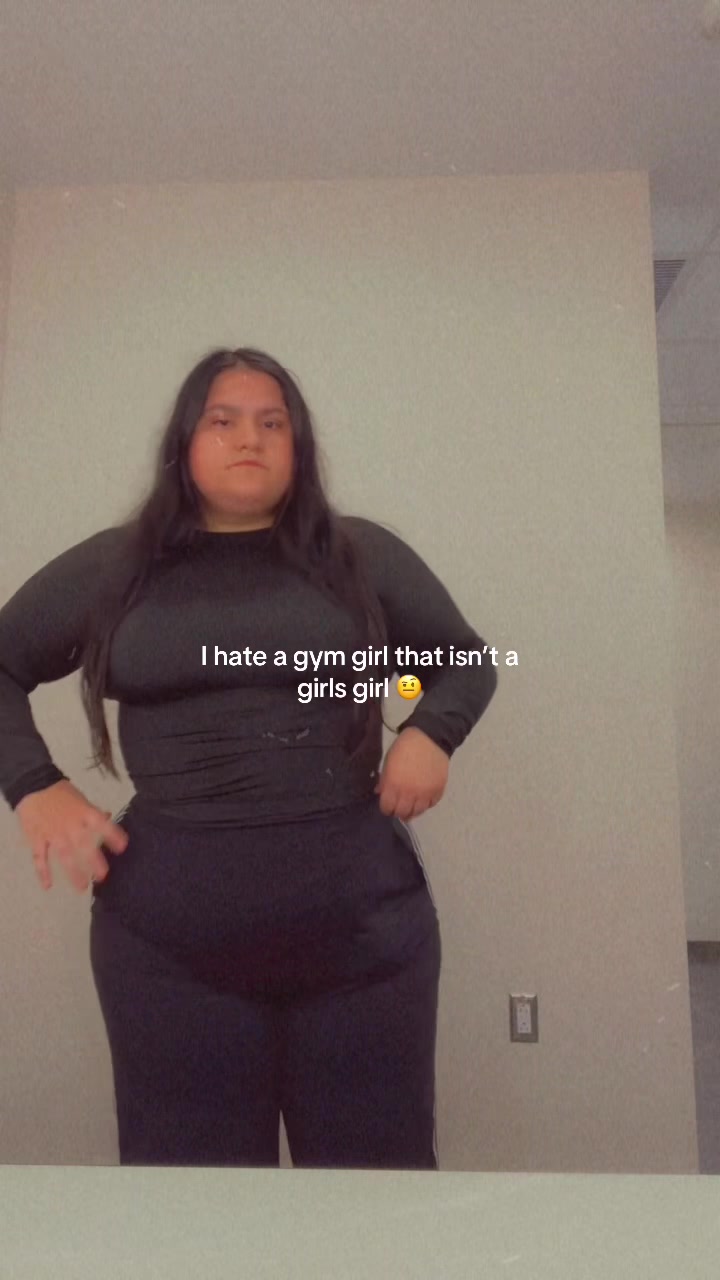 @Lexi🦋 | Plus Size Creator