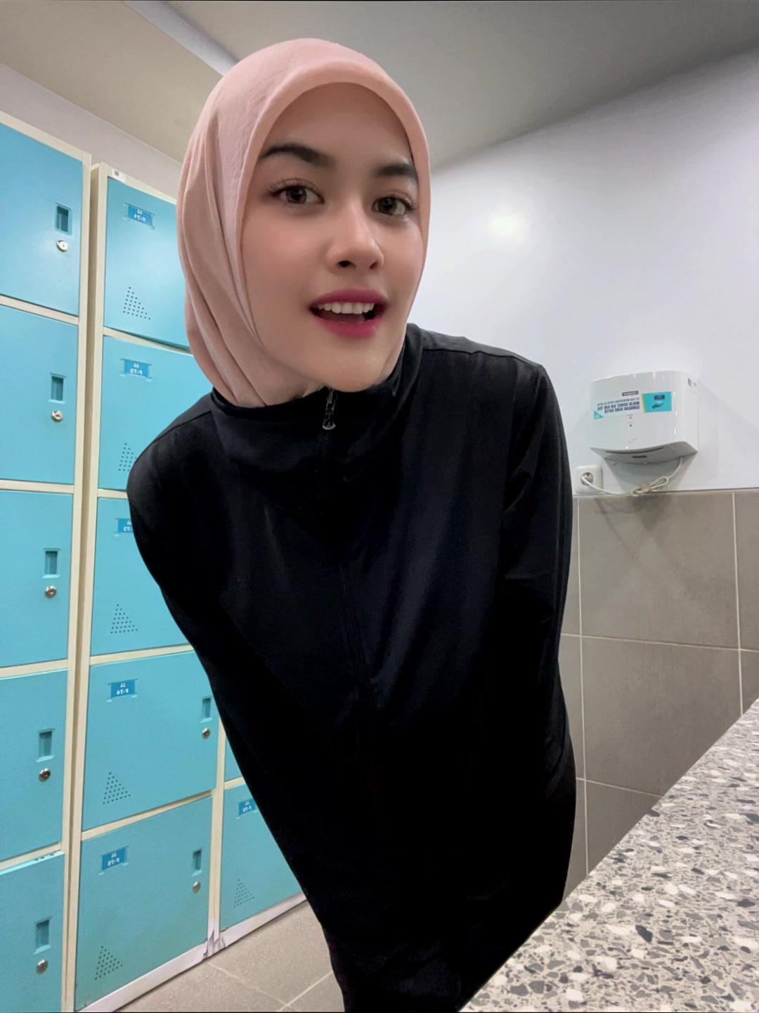 @nisyaahr