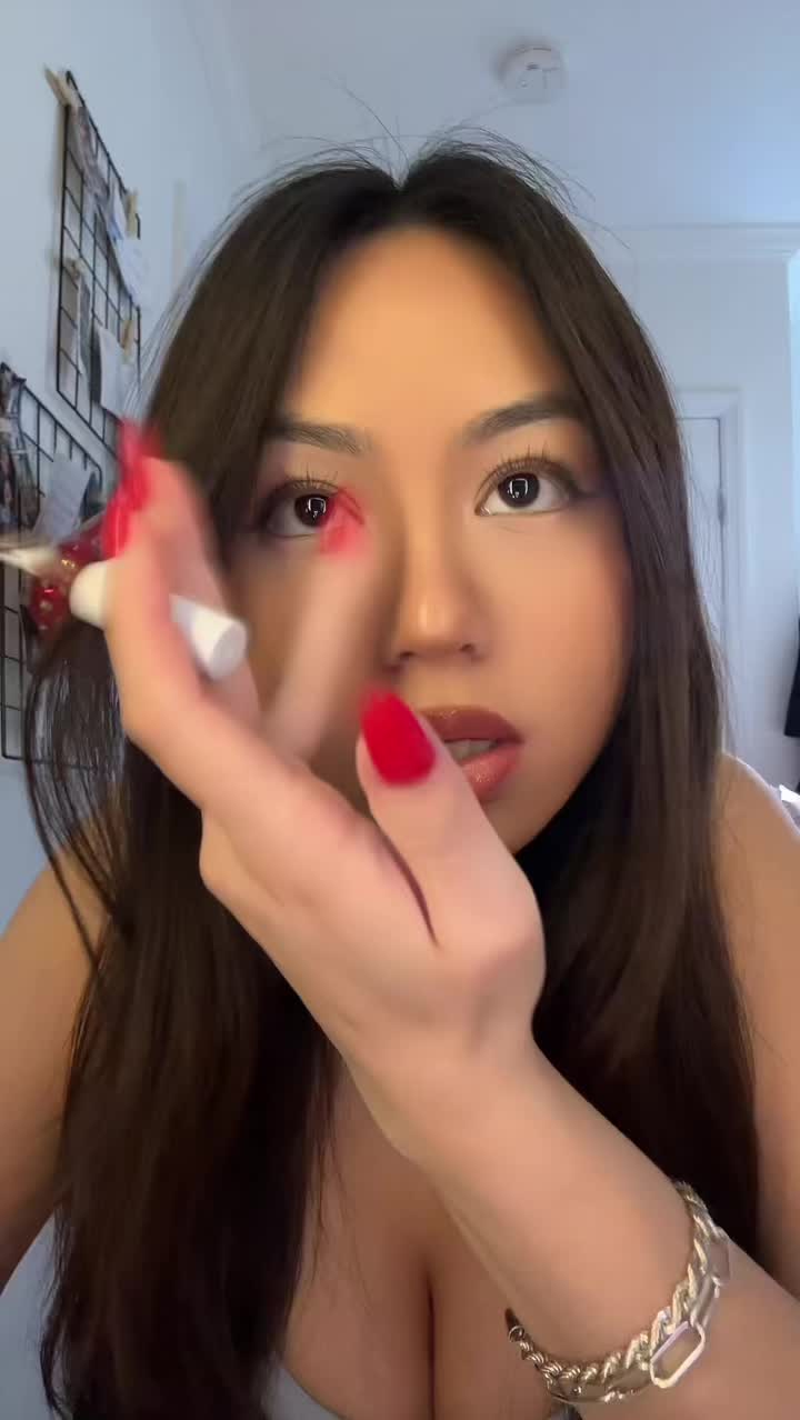 @kimvuongg