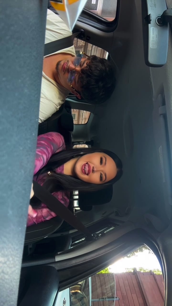 @Cecil&eacute;