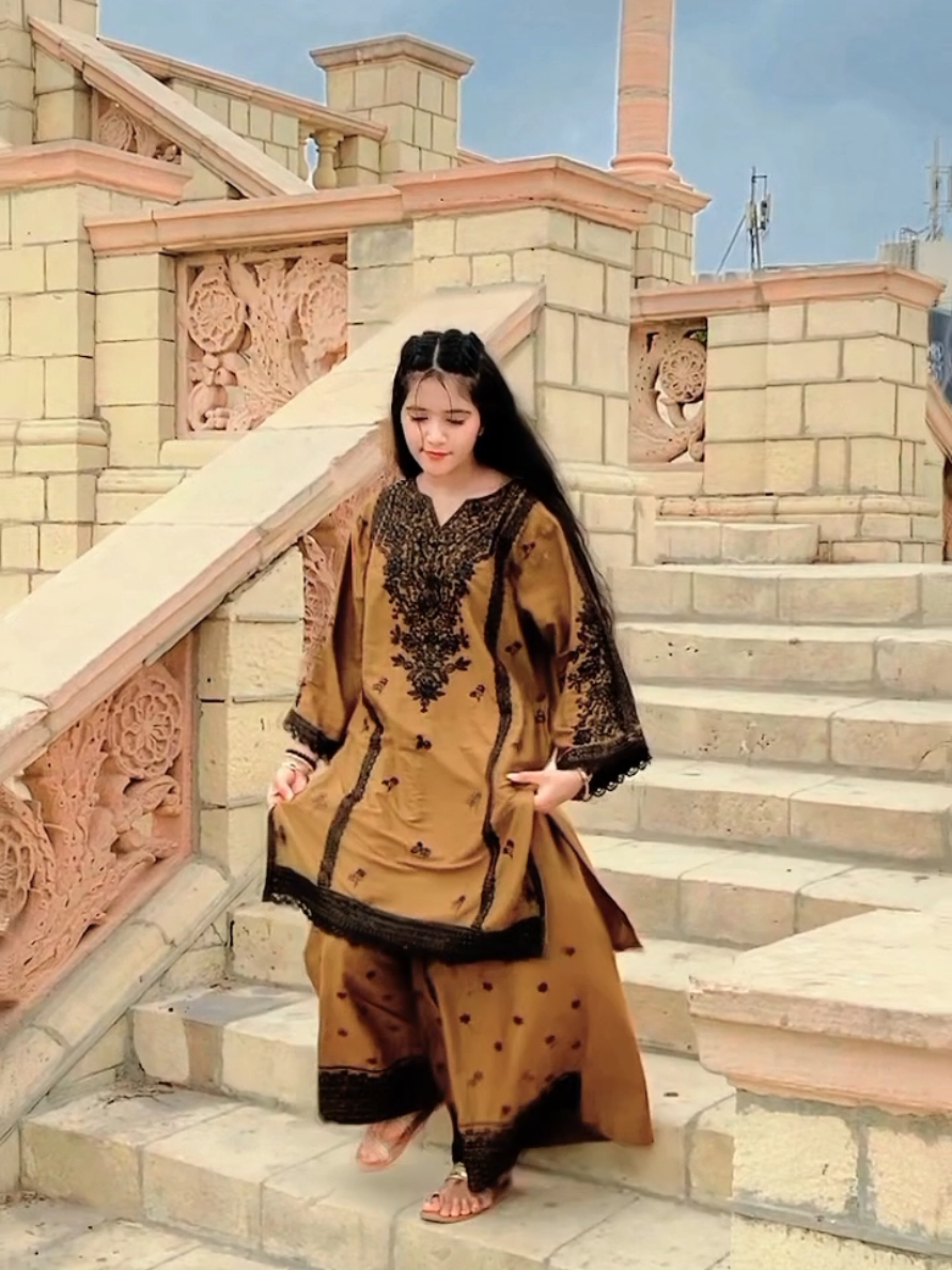 @Abbasi_girl302