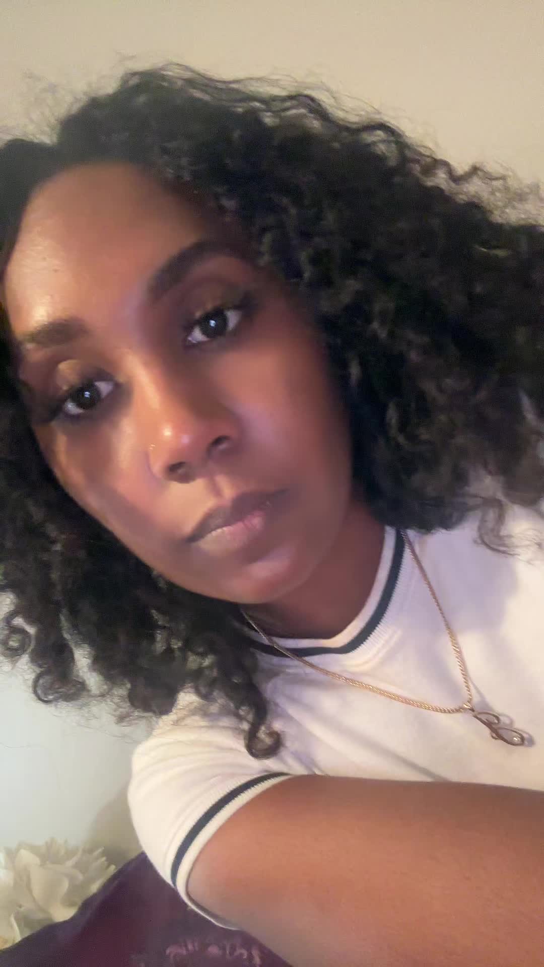 @YesItsTrini