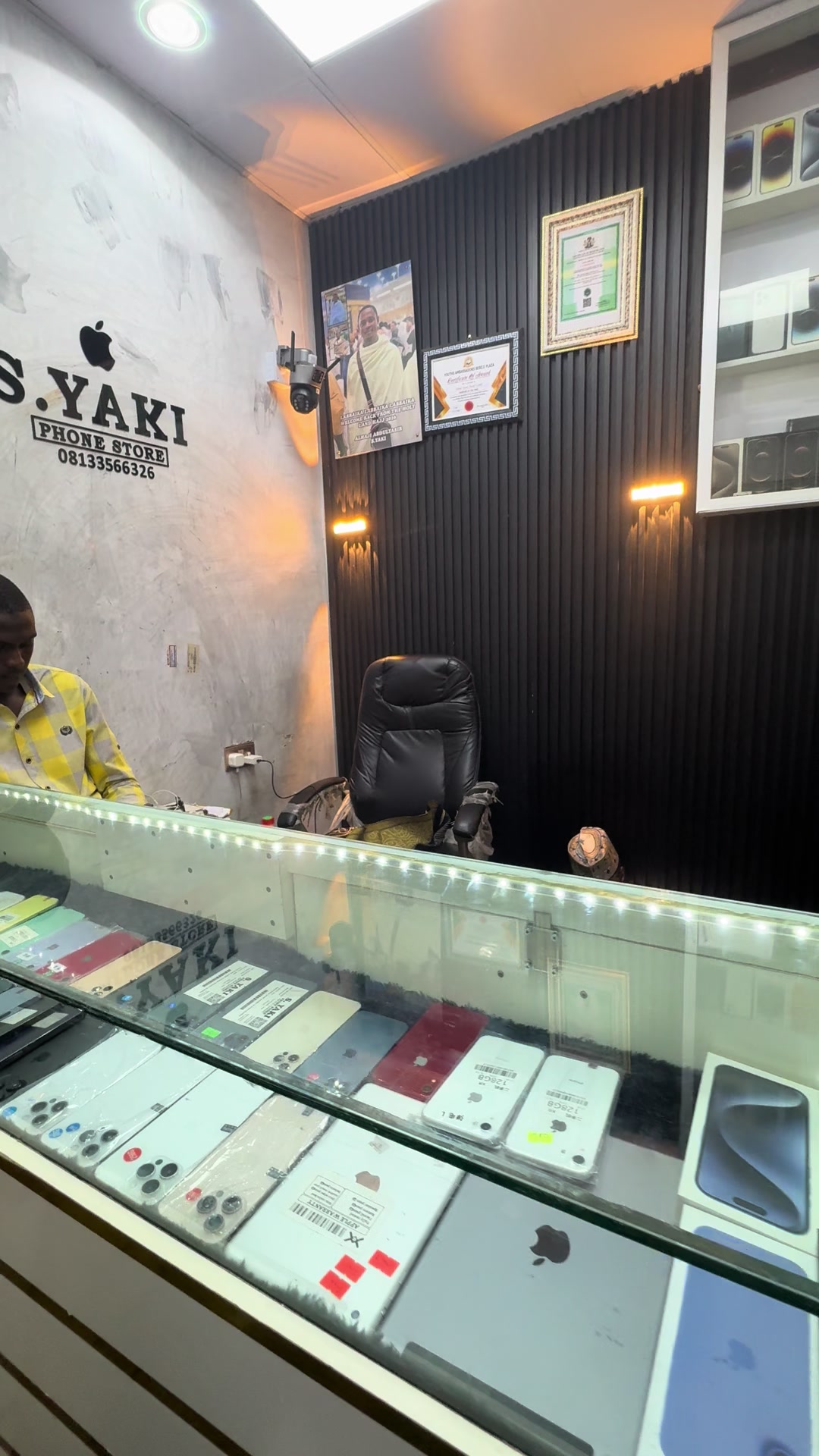 @CEO S.YAKI PHONE STORE 👑🍏