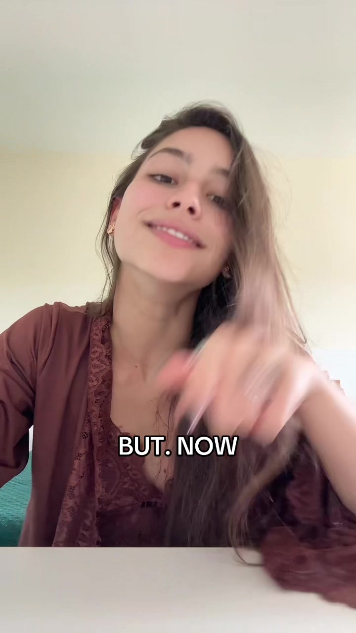 @hévila ghidetti sfalsin