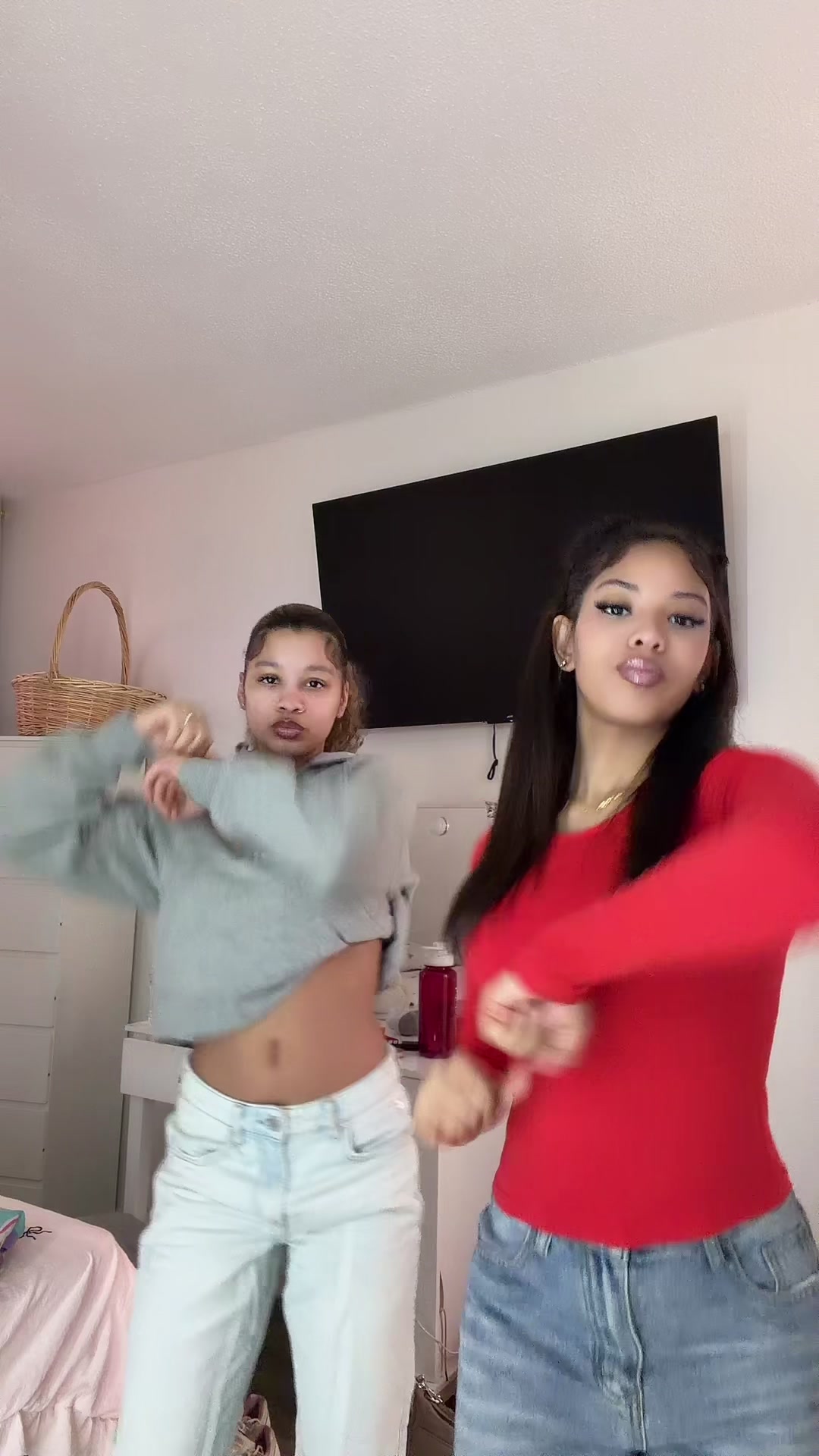 @diaryofabaddie