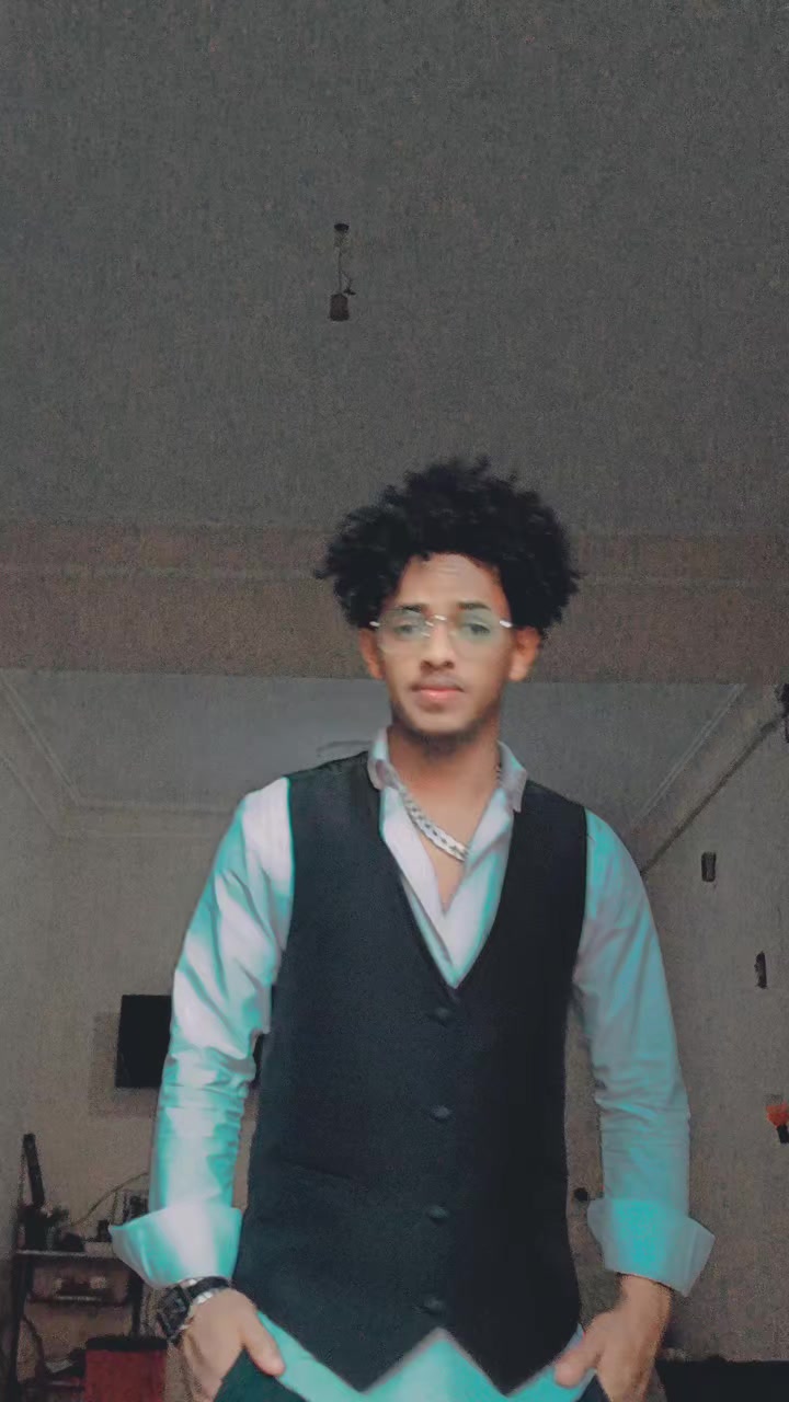 @Awel Dc 🍇🇪🇷