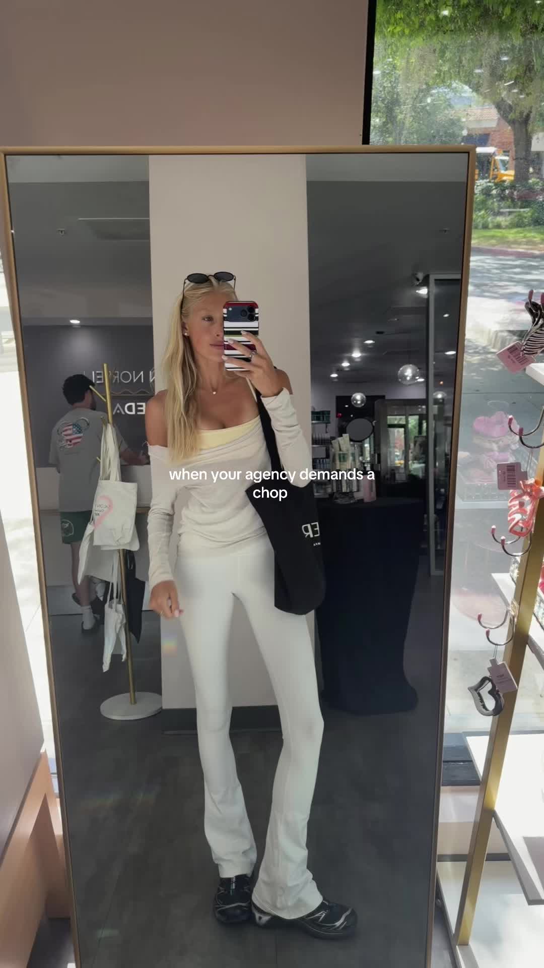 @Elizabethjjoness