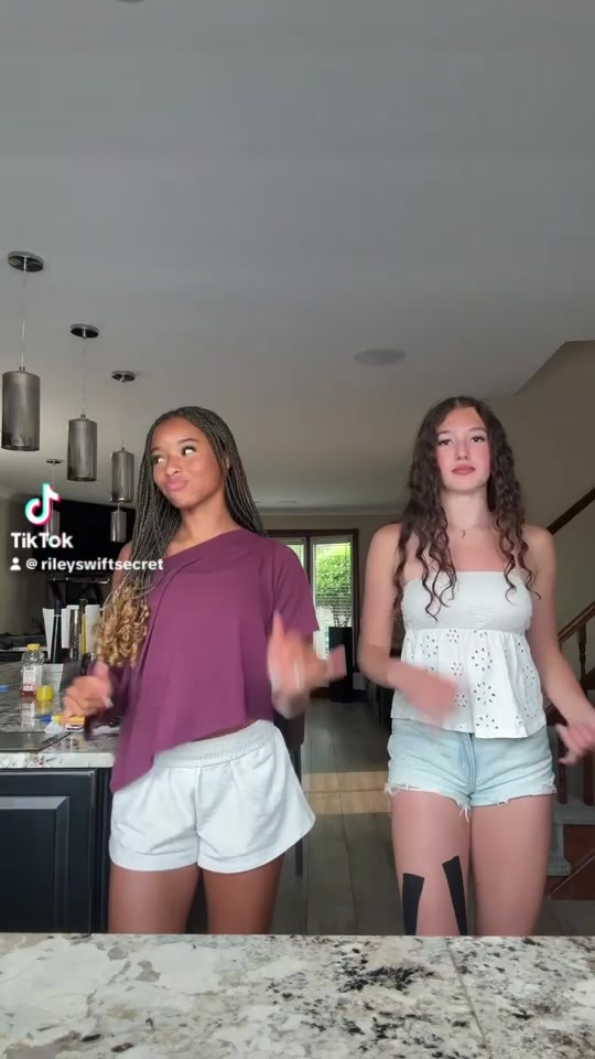 @𝓢𝓴𝔂𝓵𝓪𝓻💸