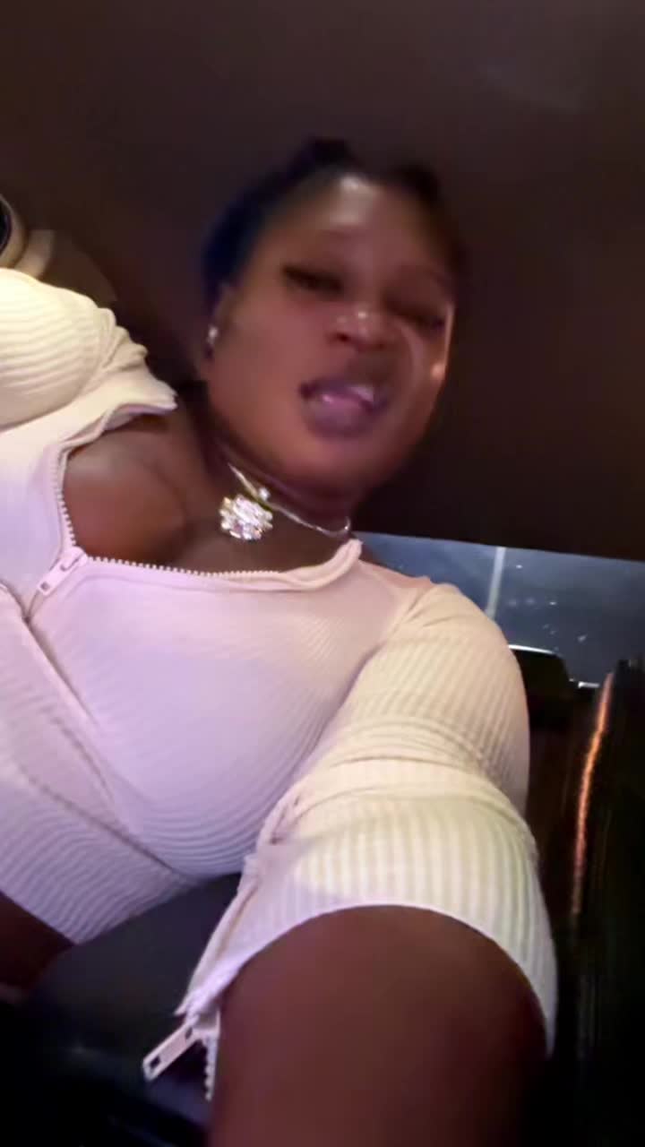 @Banieshia Shantrell