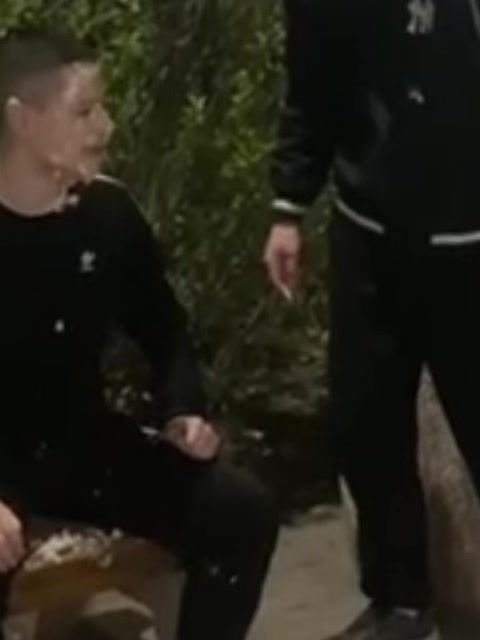 @Qwert
