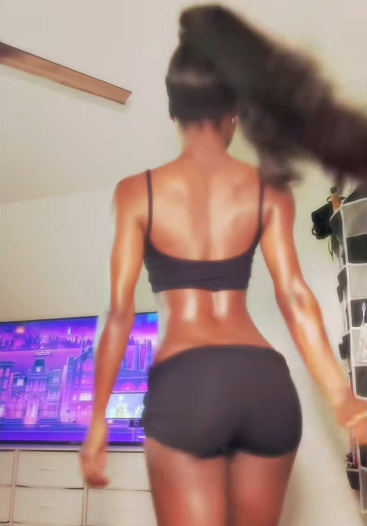 @zainajasmine