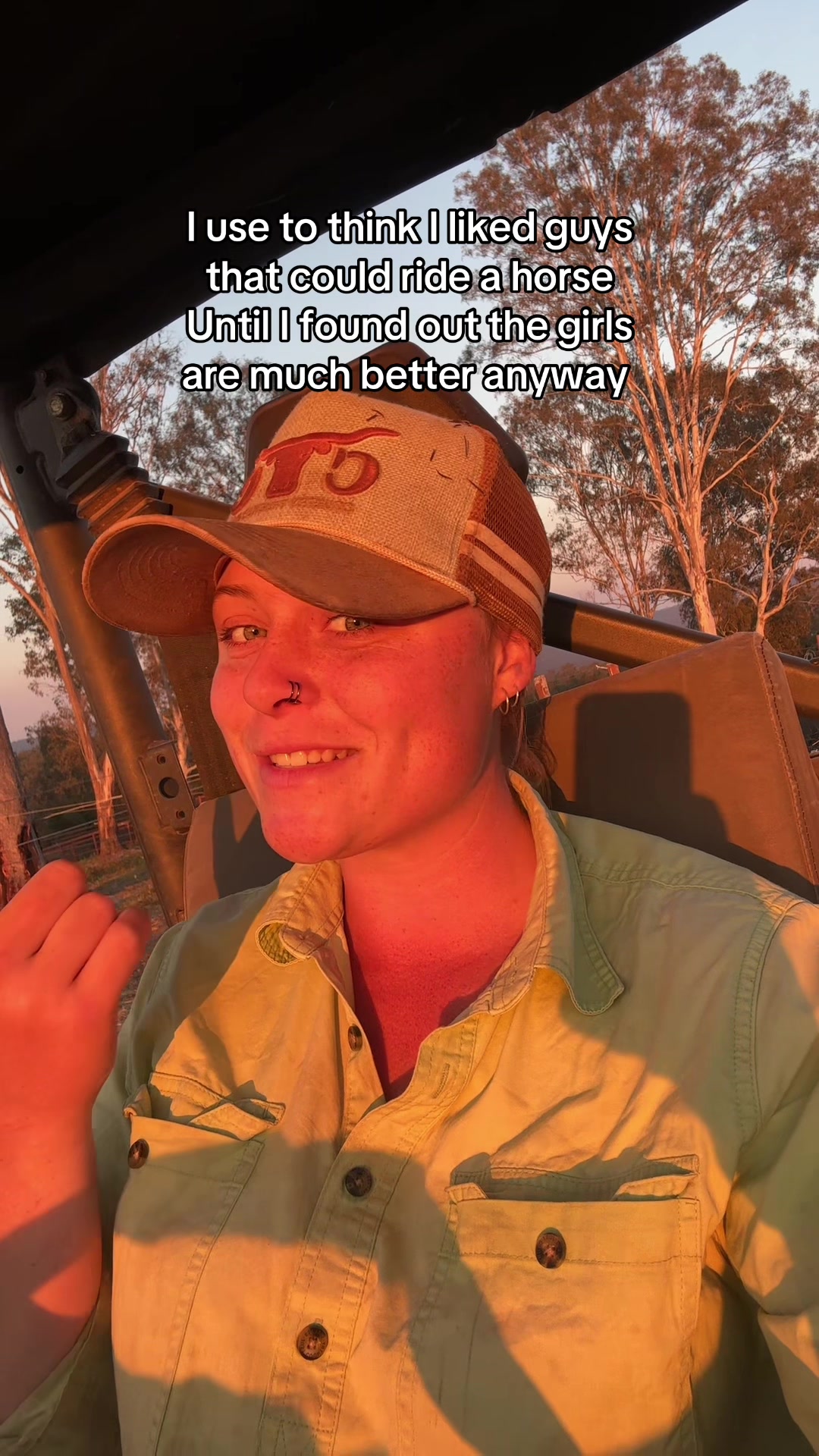 @:P