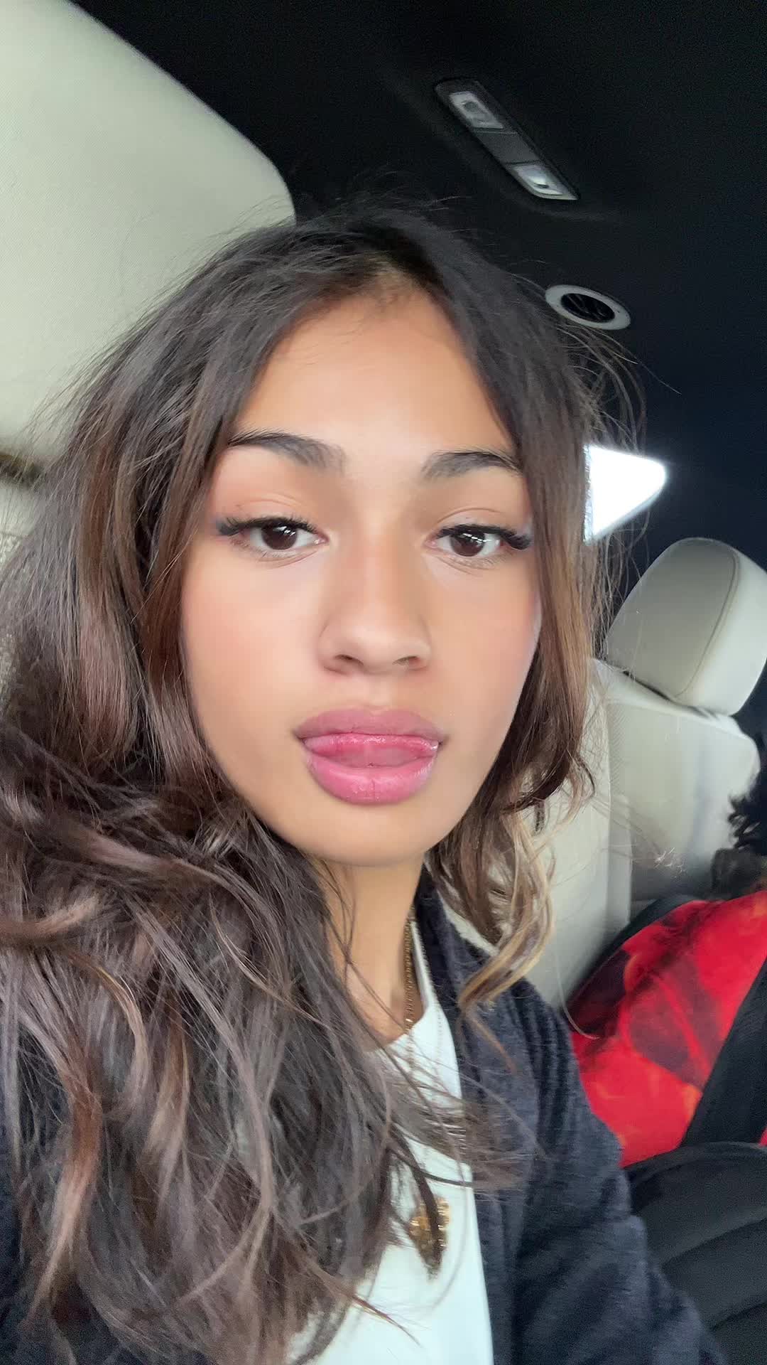 @evaleenn