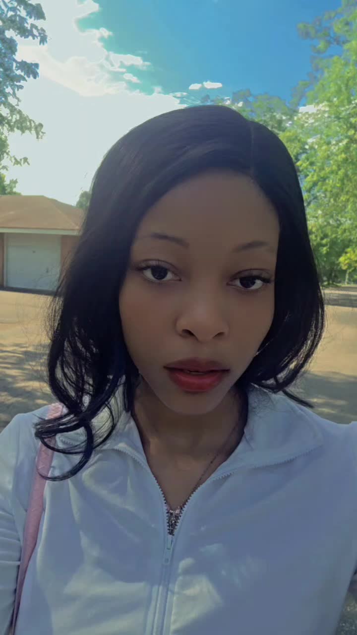 @Miana