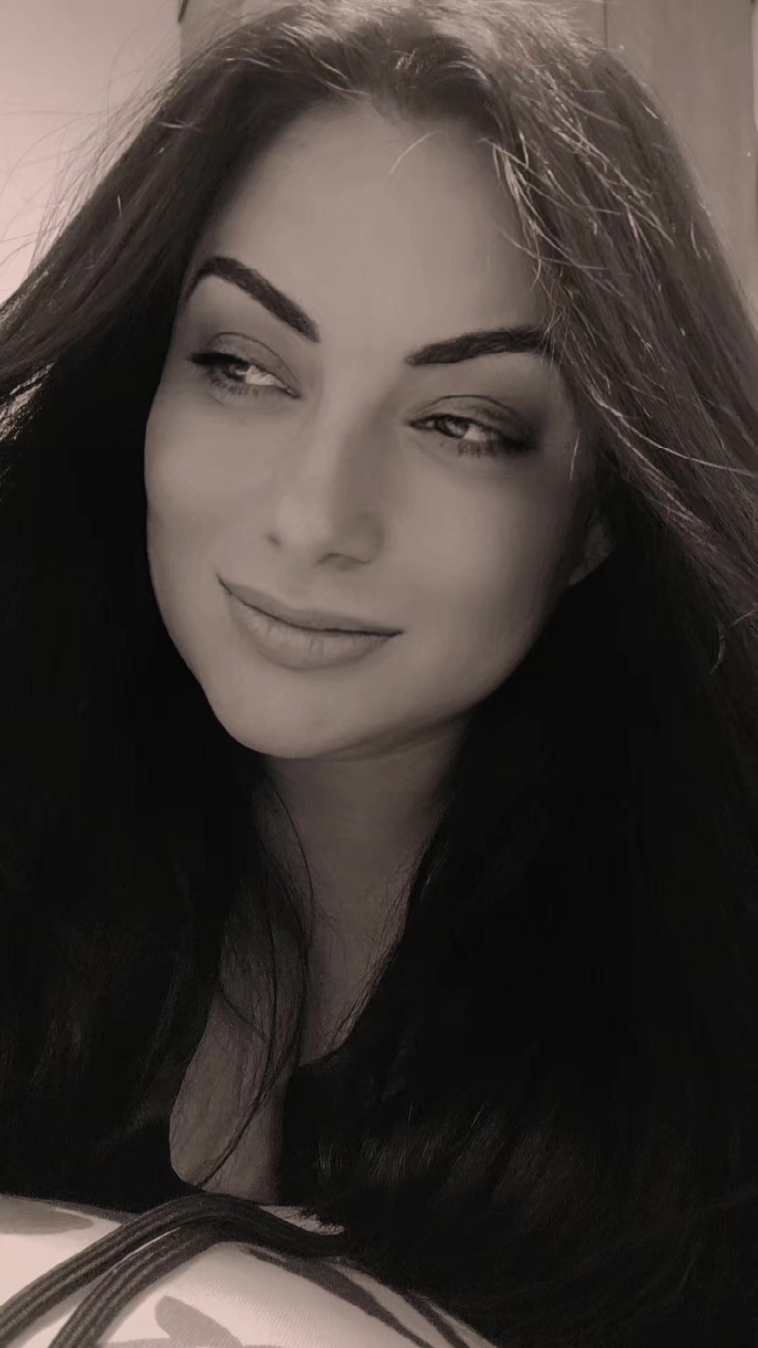 @YANA🖤