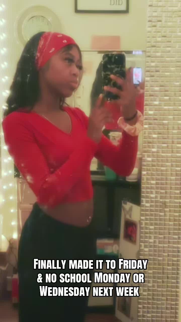 @tinyy 💋💸.