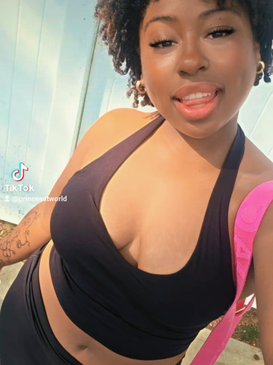 @princesstworld