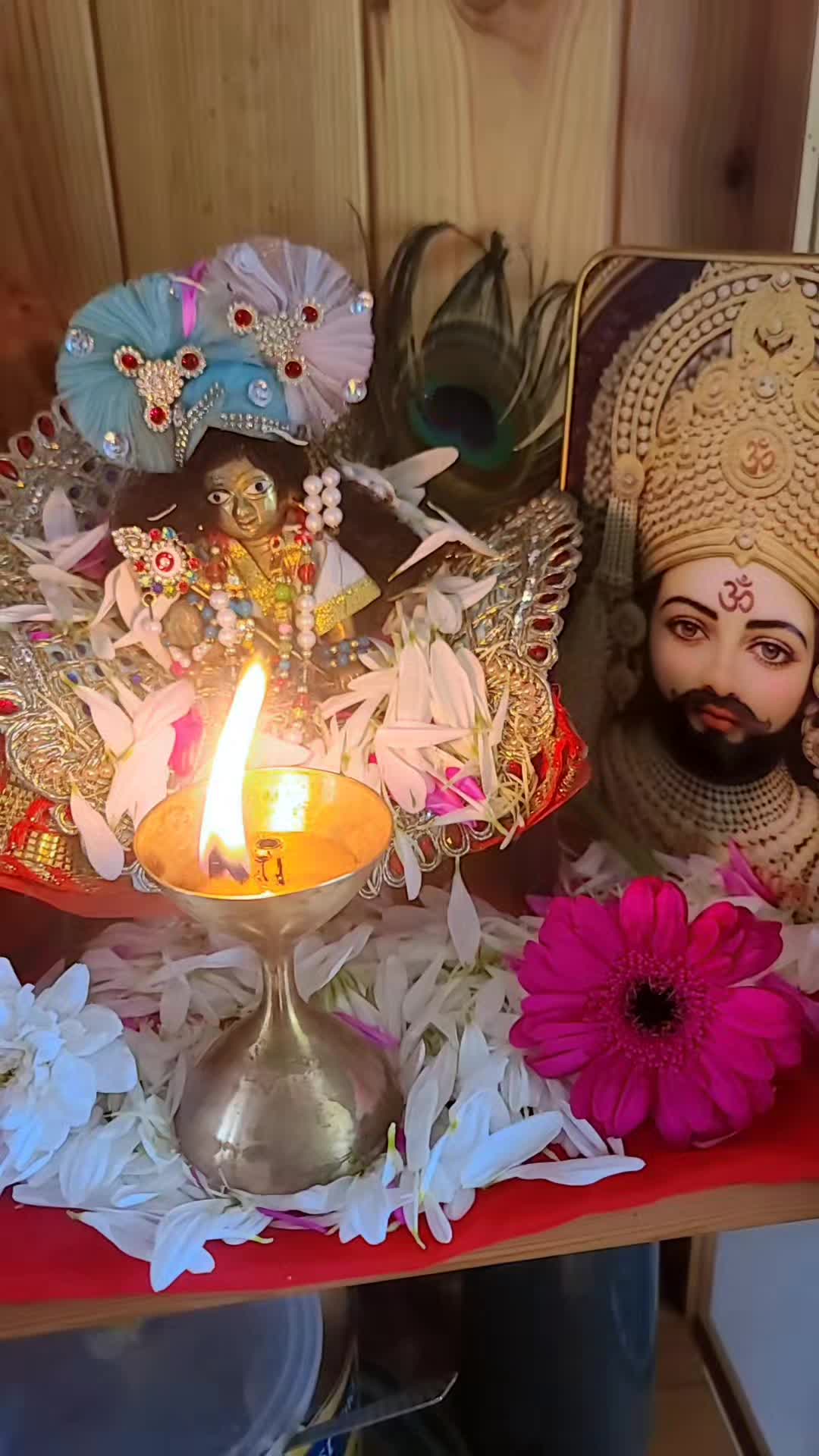 @Pinki swami