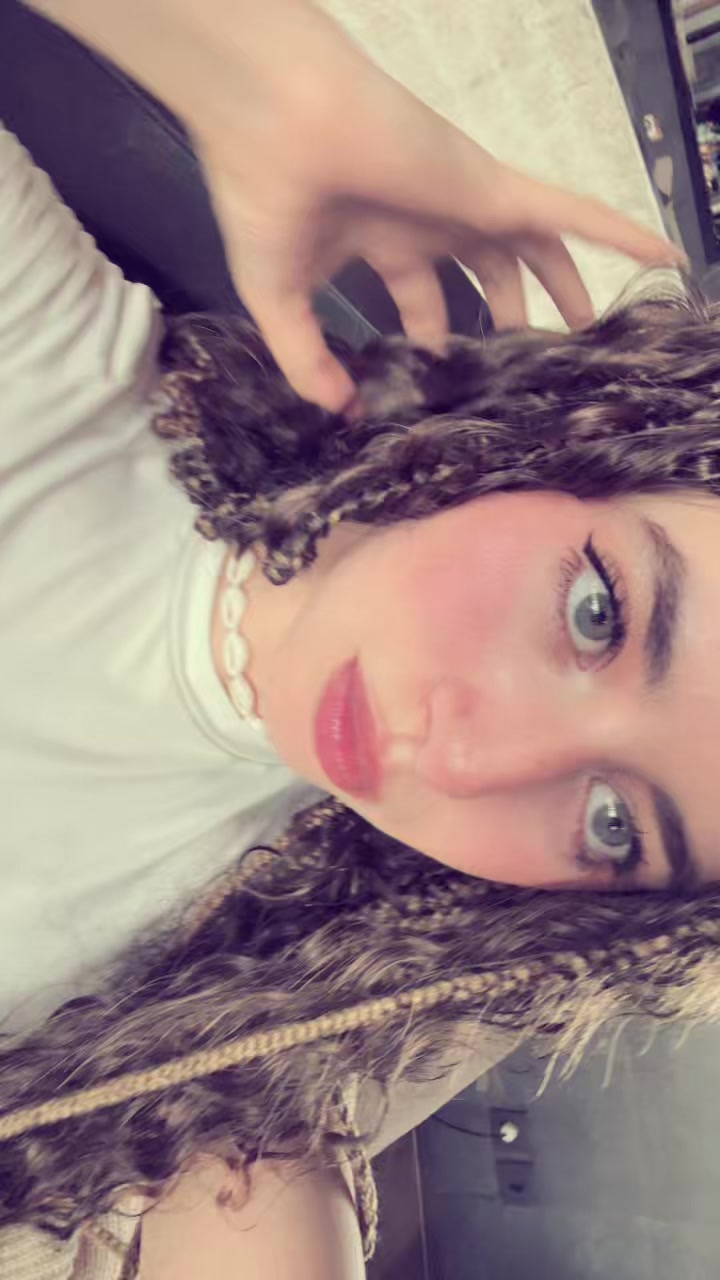 @Lucky Mira 🕯️