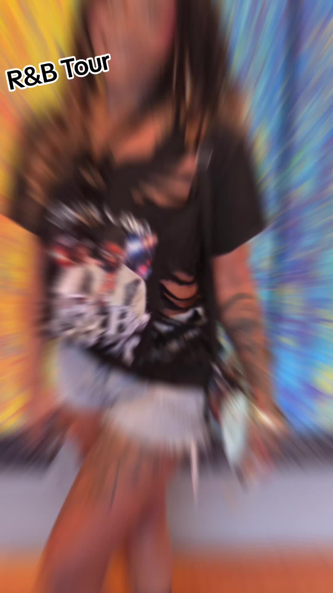 @Tee