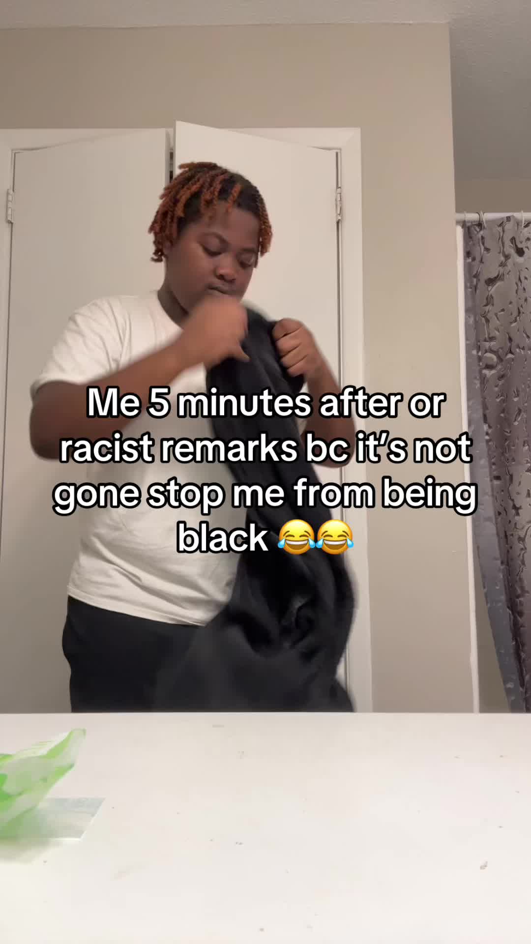 @randomuser