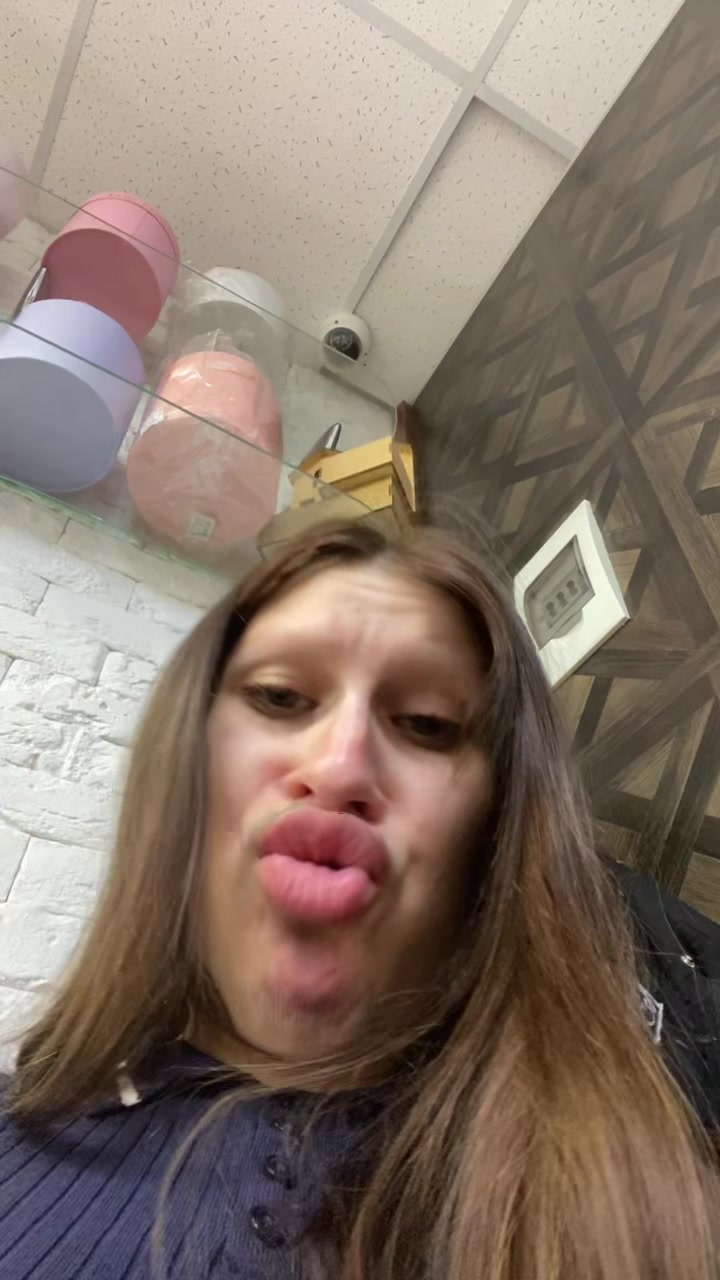 @Camilla_02_03