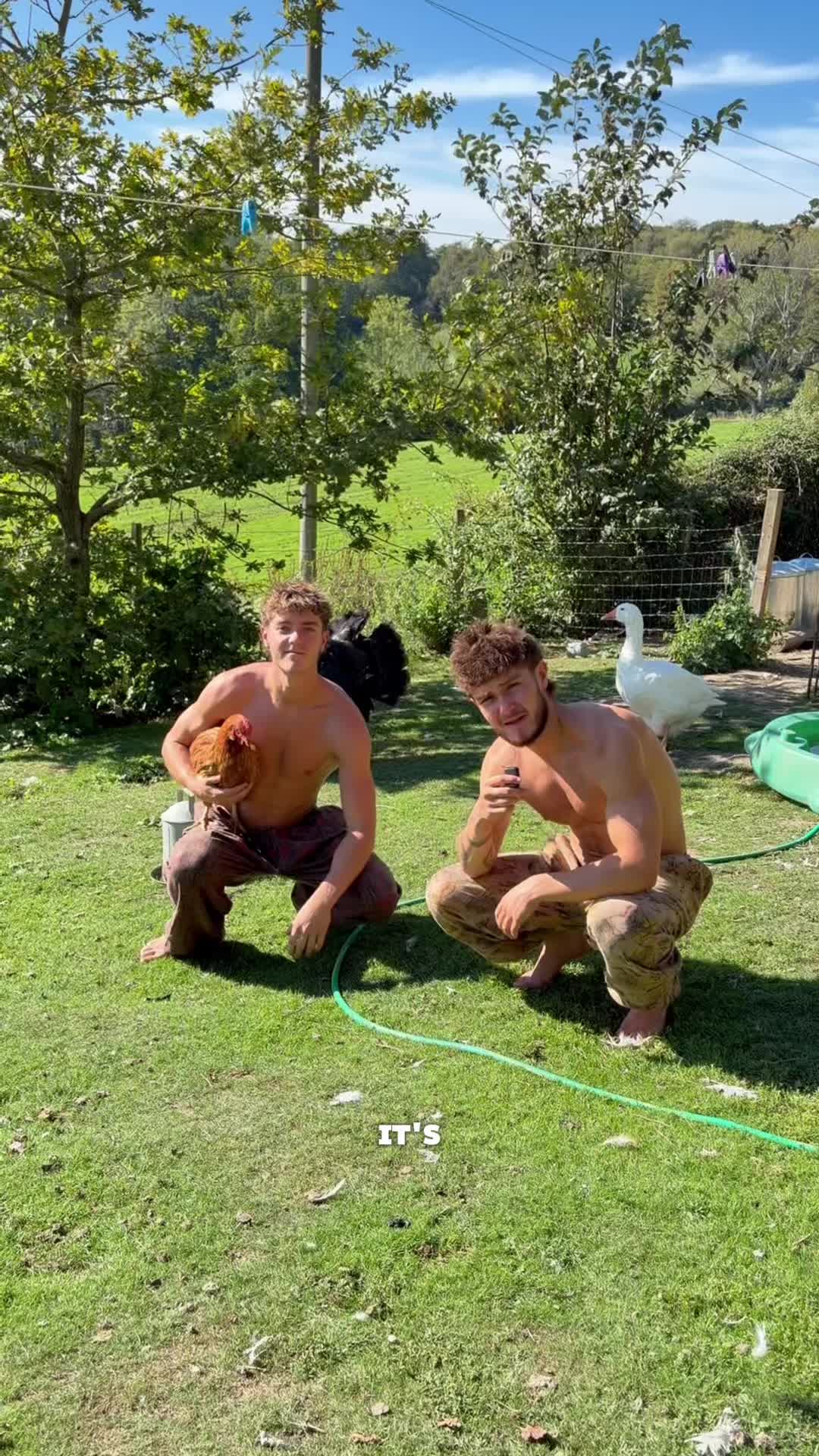 @Scruff_brotherss