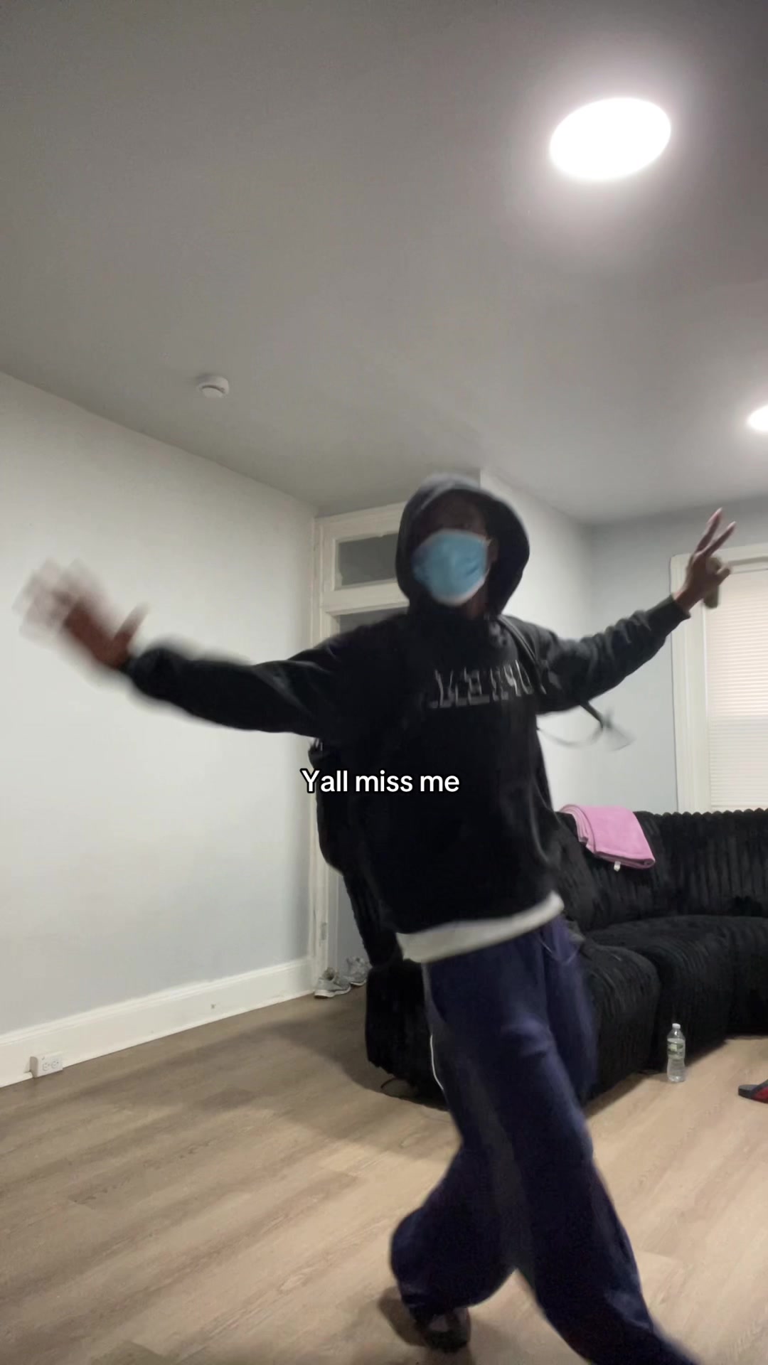 @Mooseyvert👽