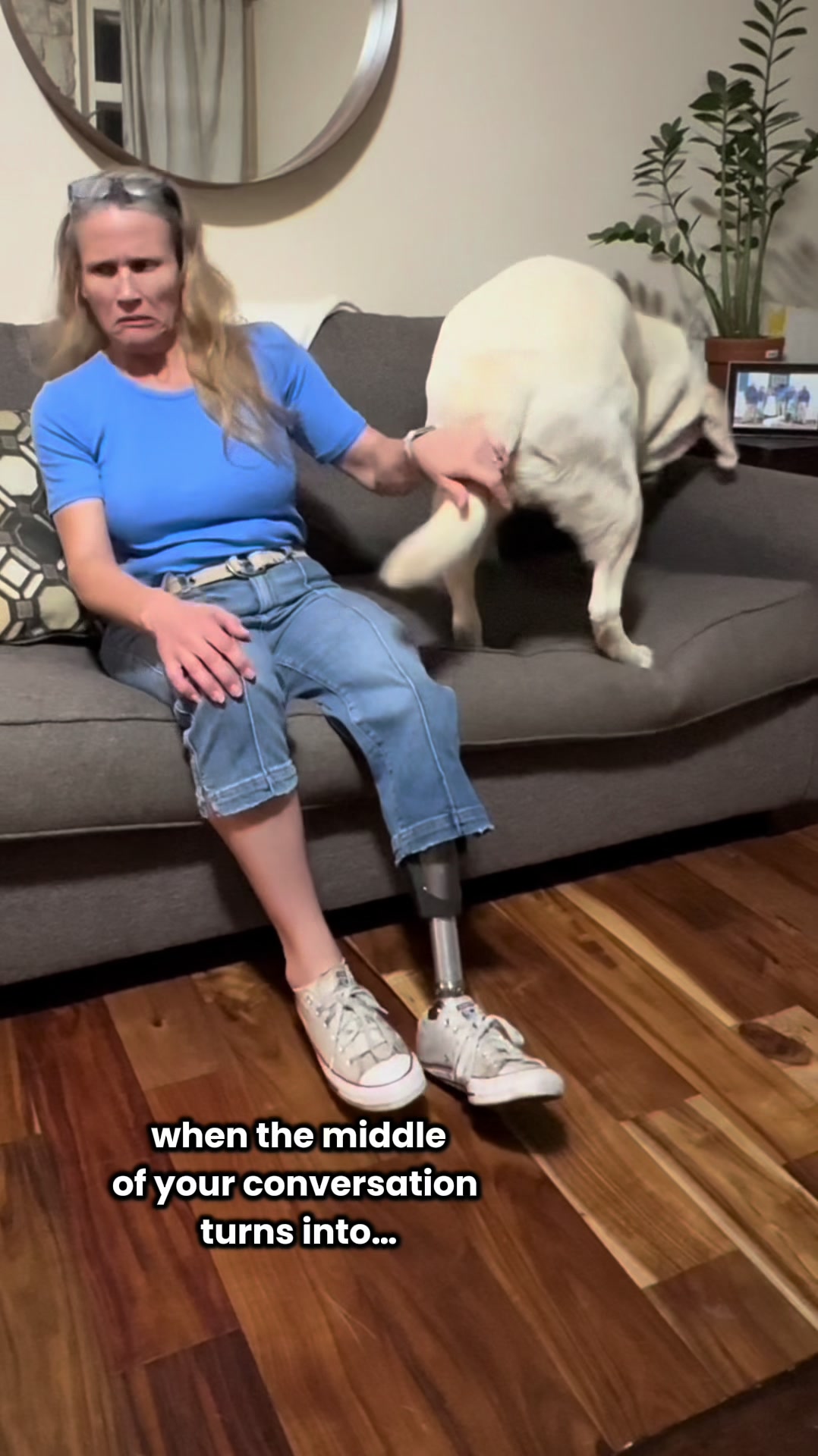 @pawsandamptics
