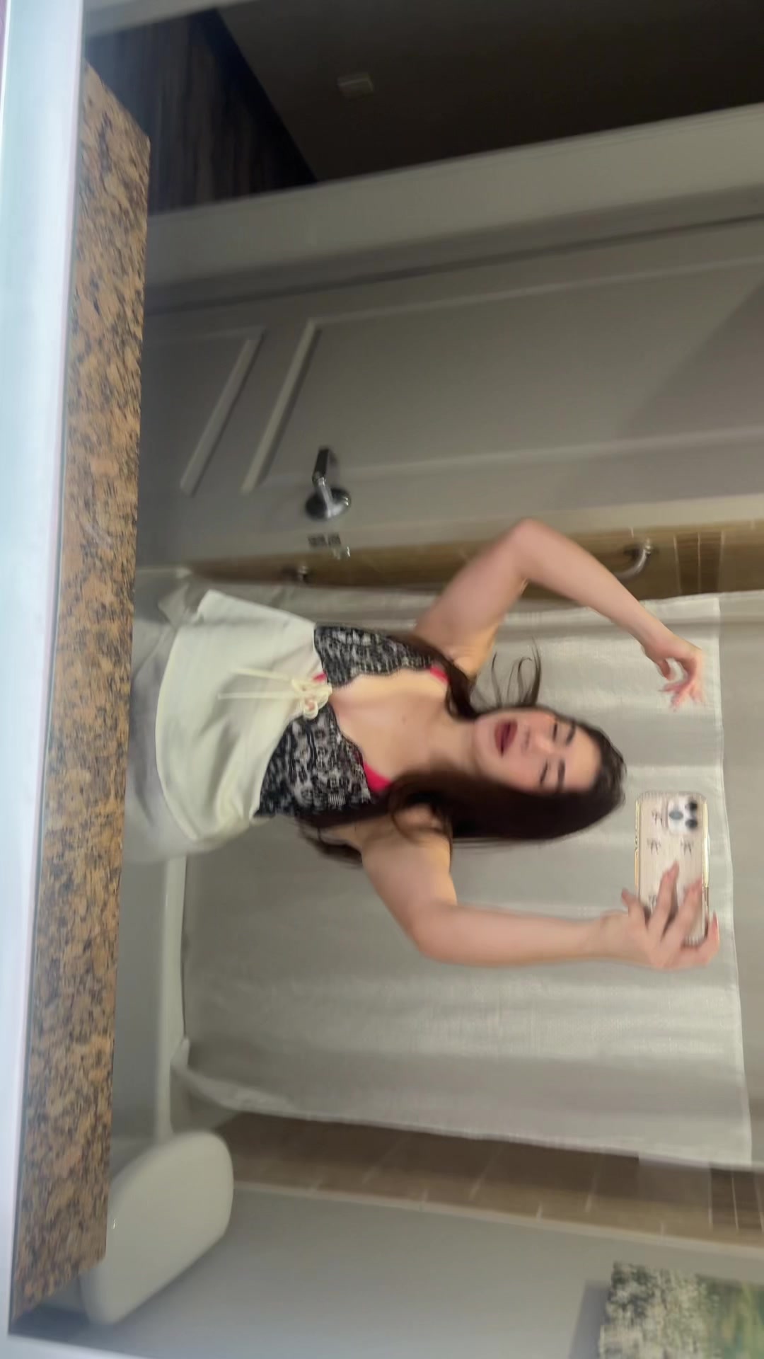 @Amairani