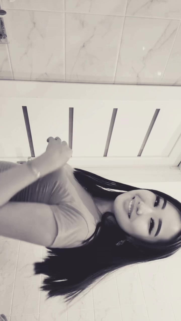 @825
