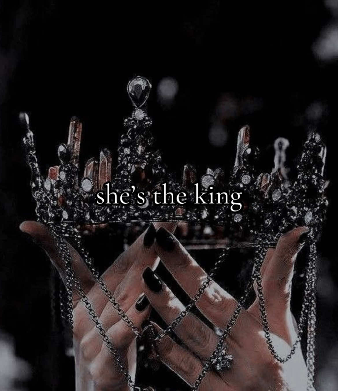 @elle ☾𖤓⋆˙⟡