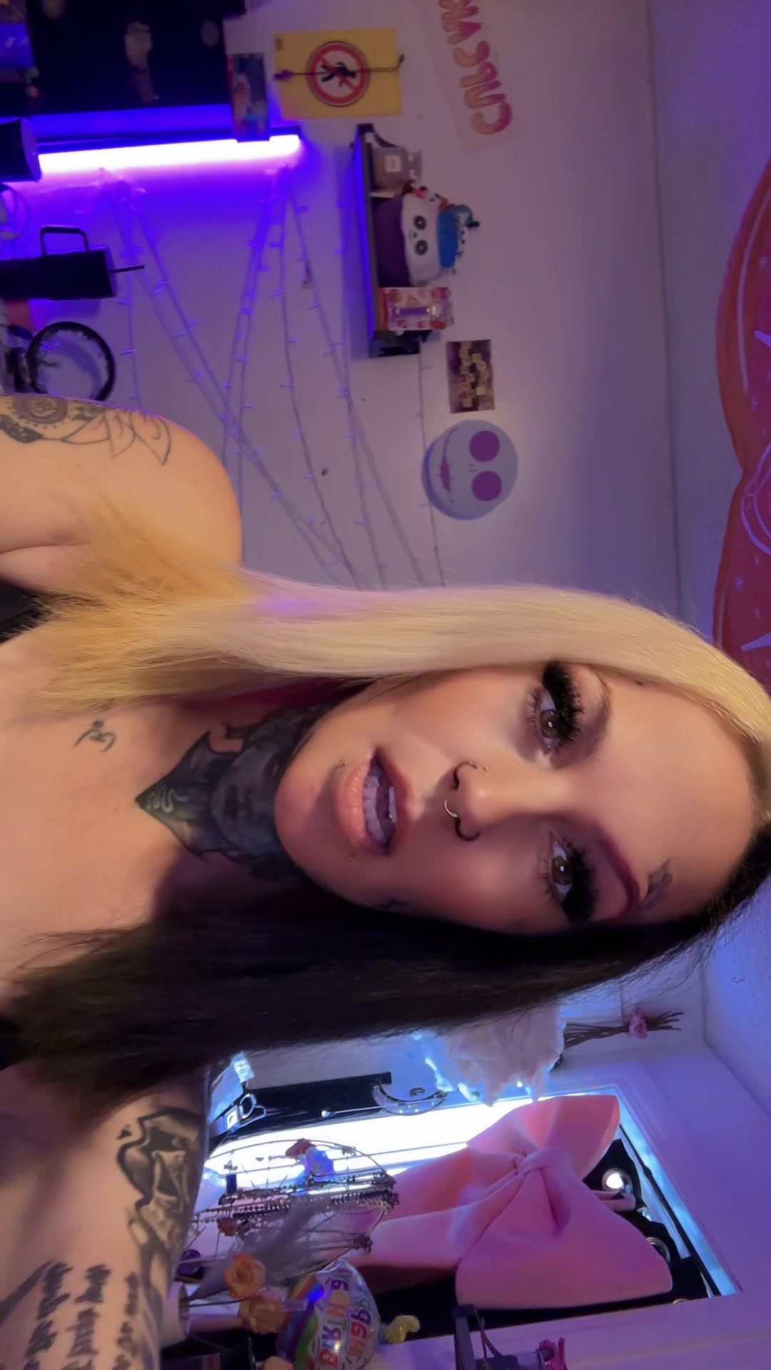 @CupcakeZ🧁
