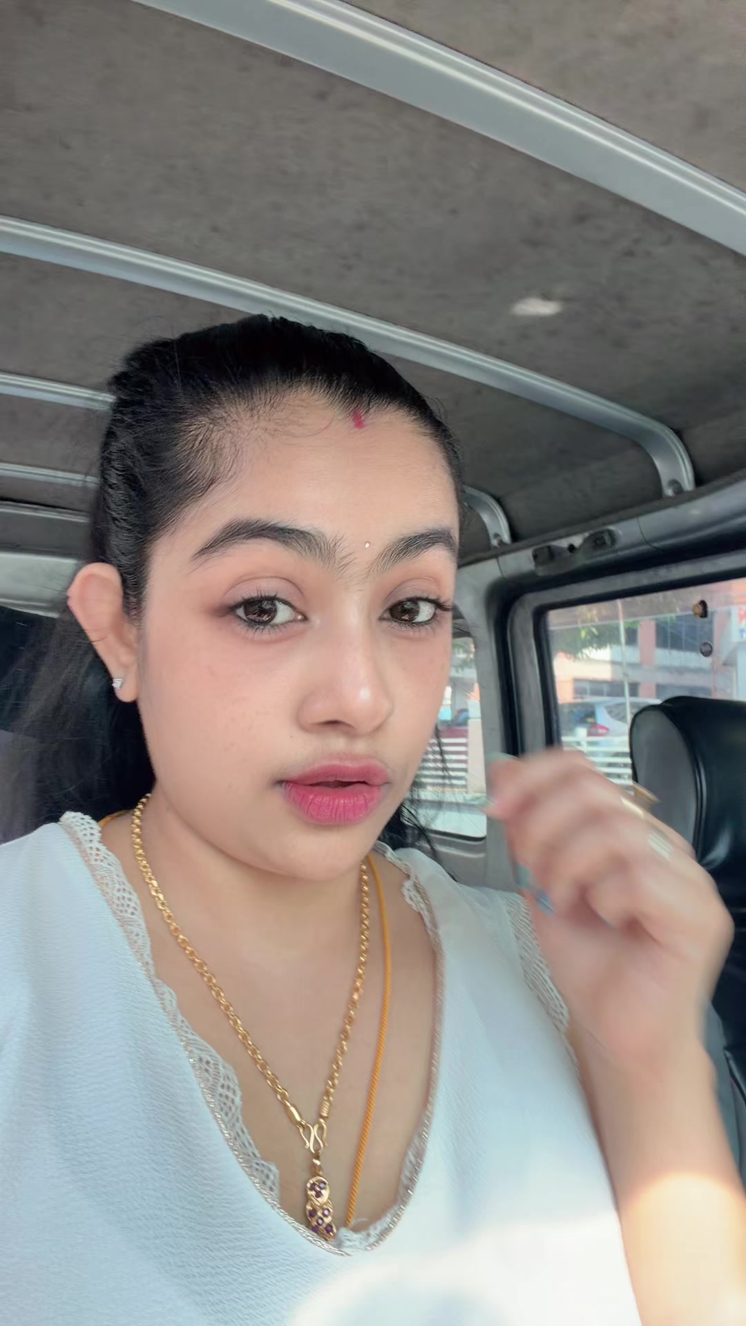 @Mallikalily
