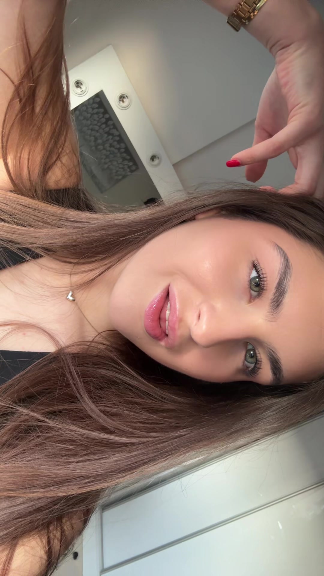 @elena🫶🏻