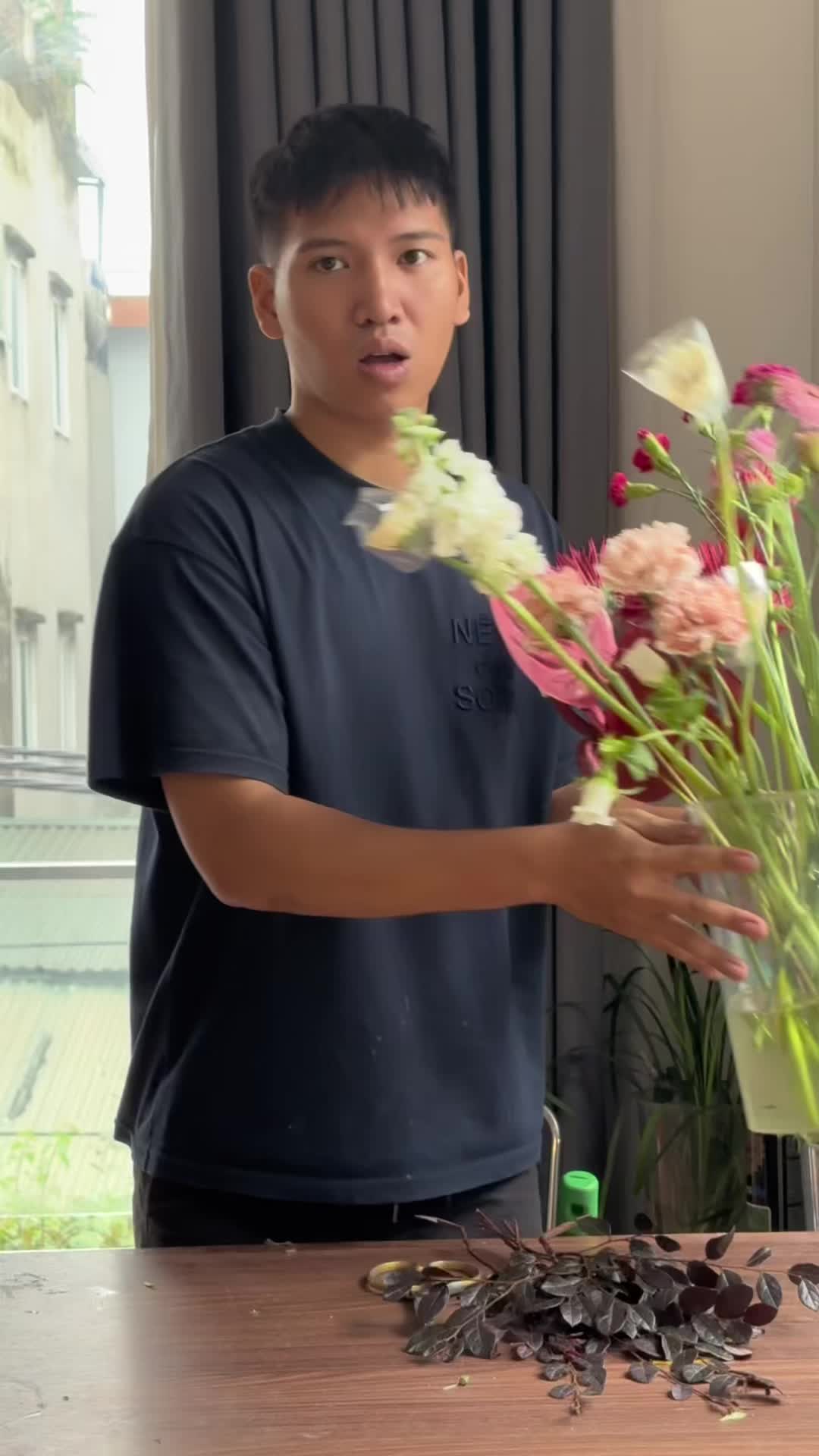 @Thợ hoa trong ngõ