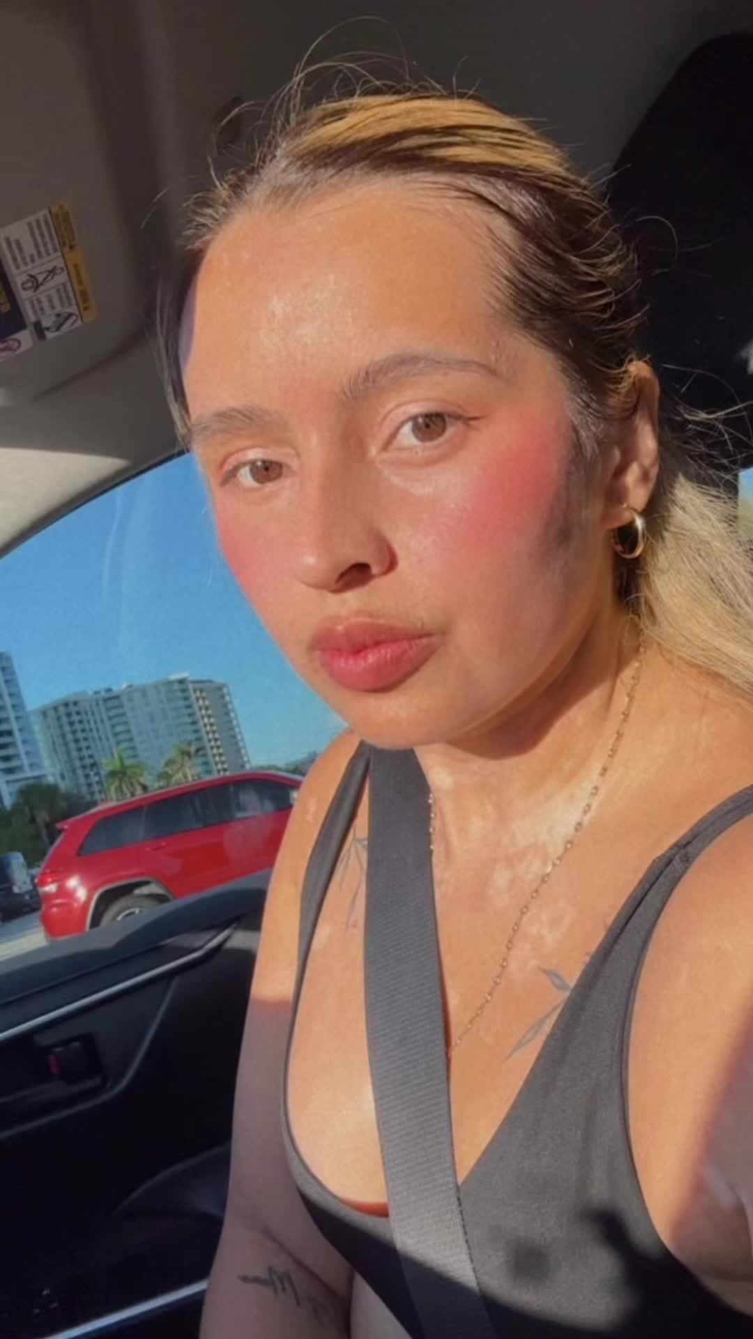 @soyalecasallas