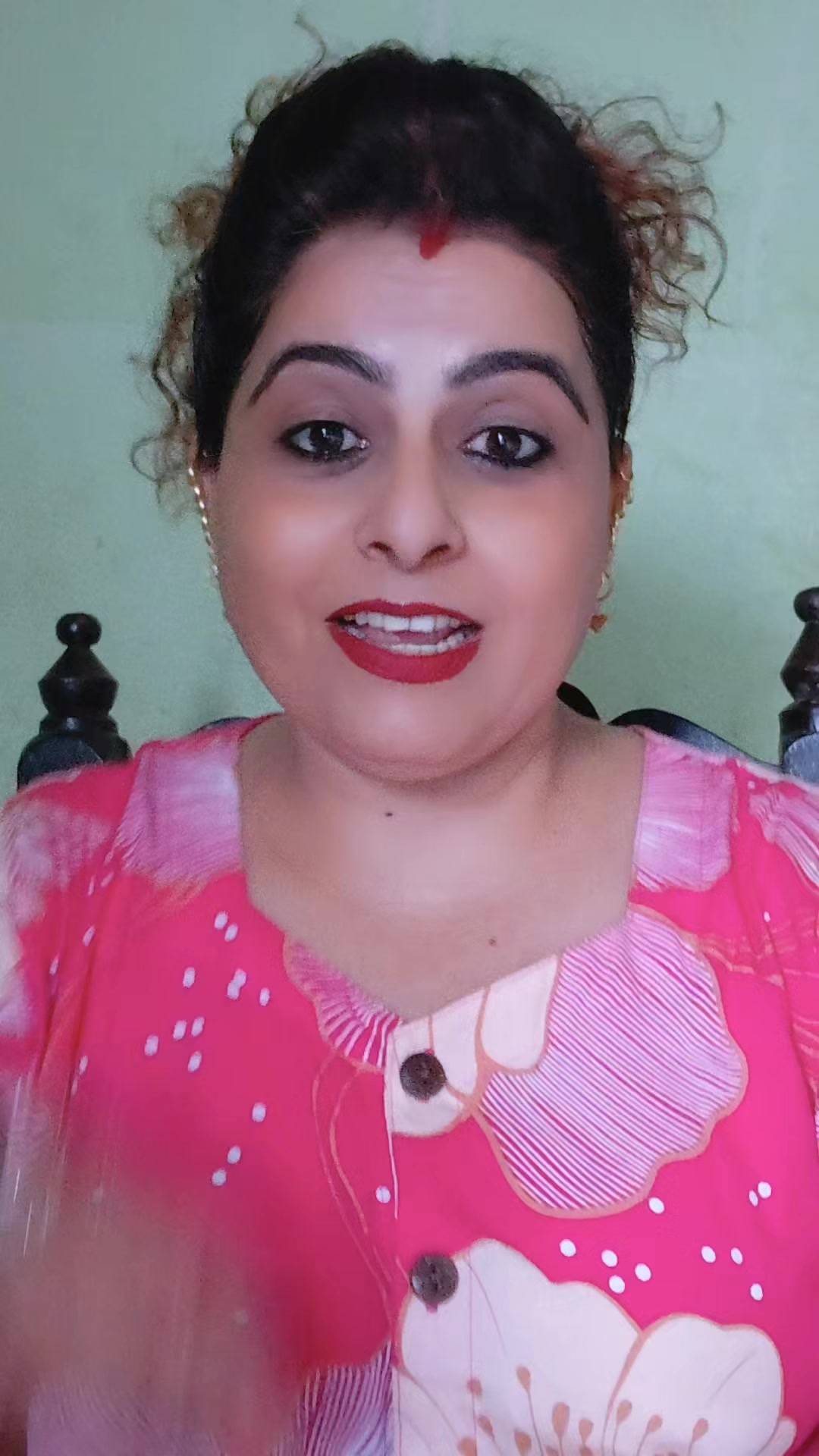 @its- me- juna(स्याङ्जालि चेली)