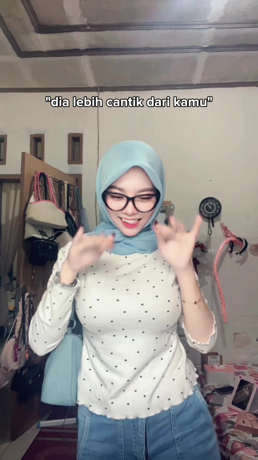 @cahya.pustika