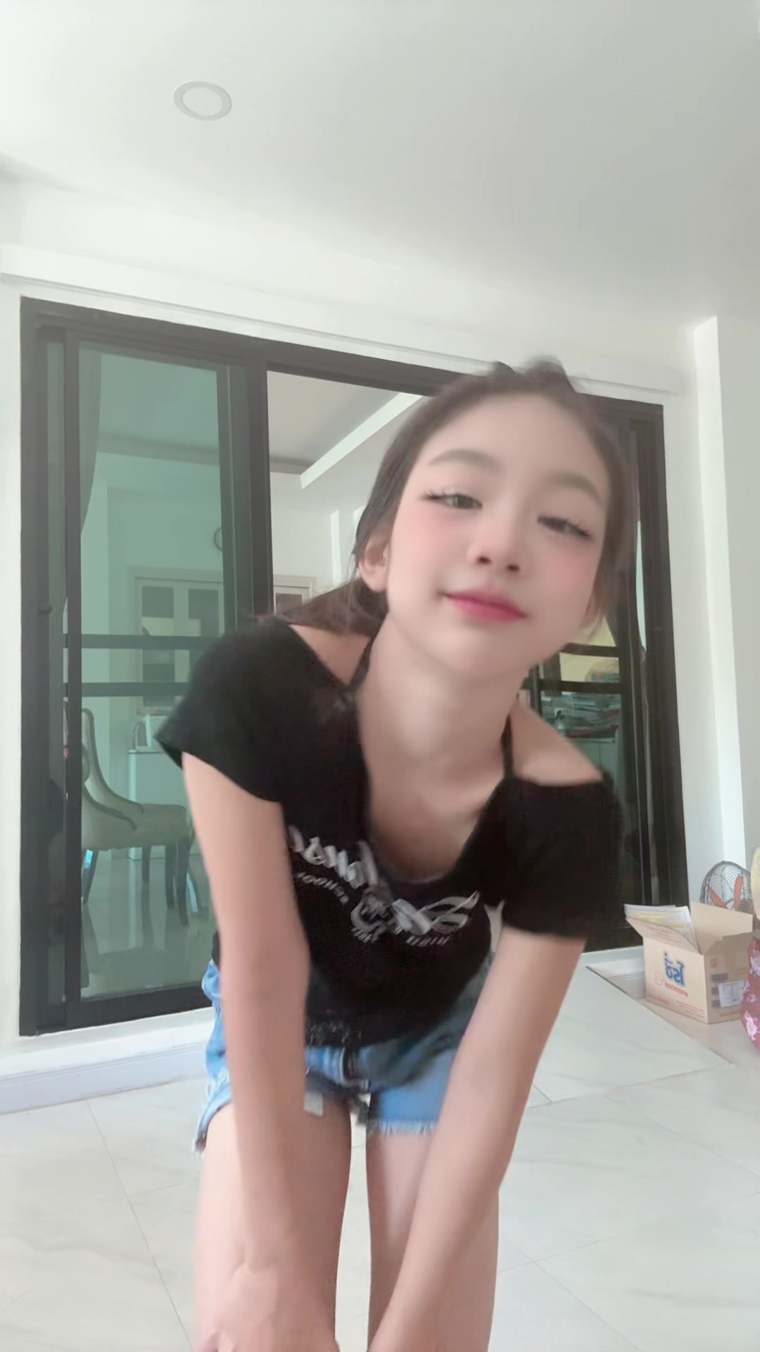 @Nina (10k)