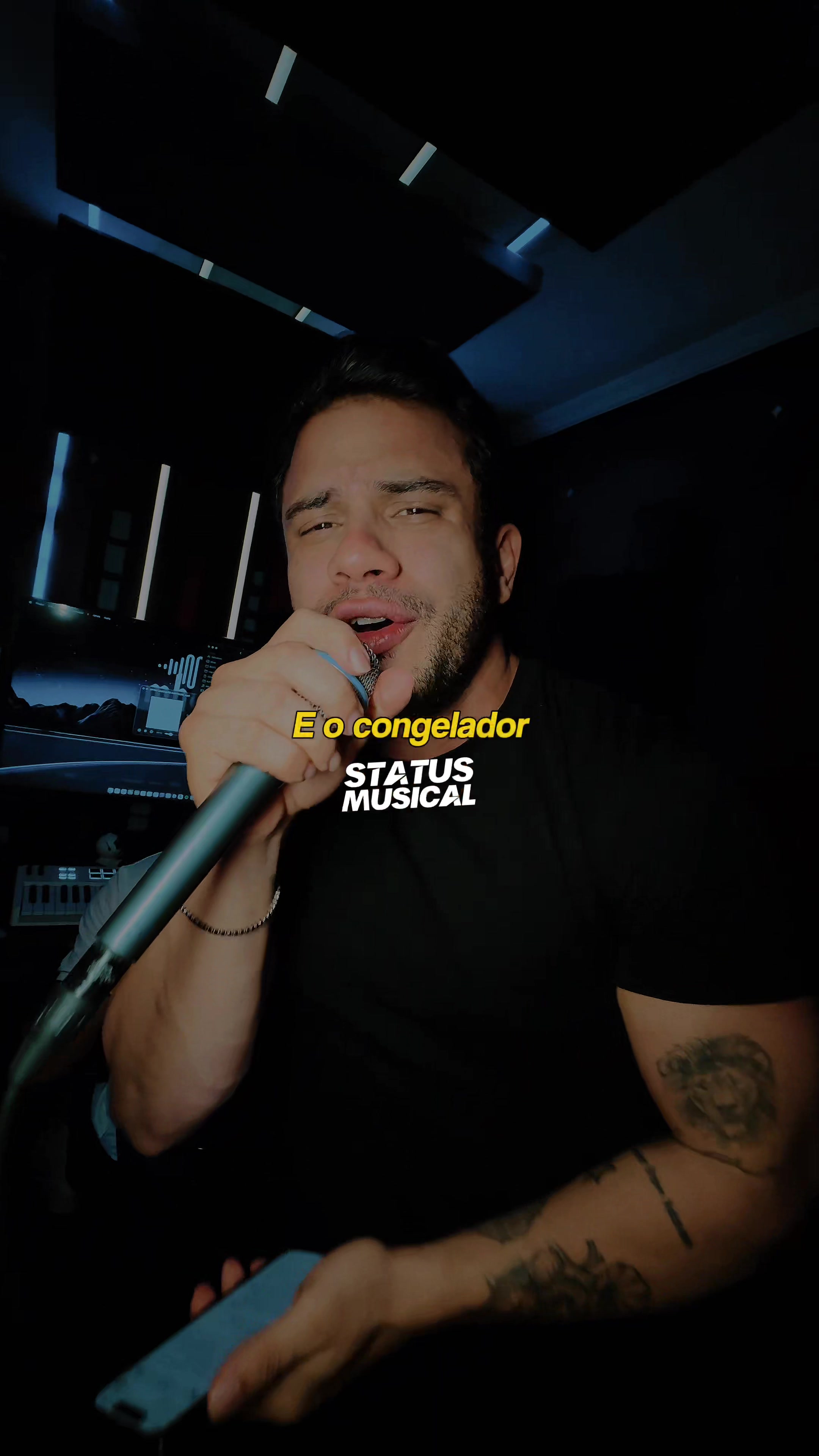 @STATUSMUSICAL &reg;