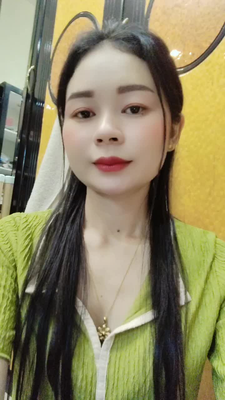 @สาวลาว🇱🇦สาวพูไทตัวเล็ก