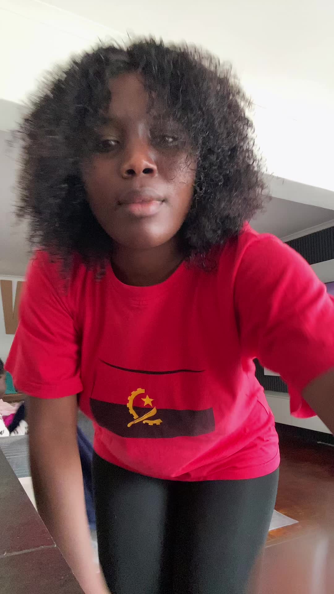 @Deusa Paulino