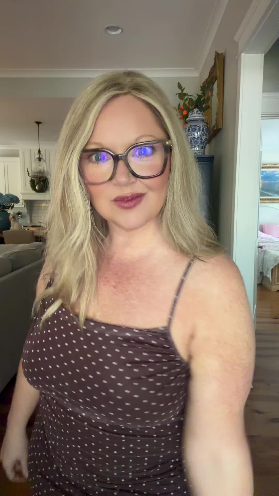 @Curvy KD ๐