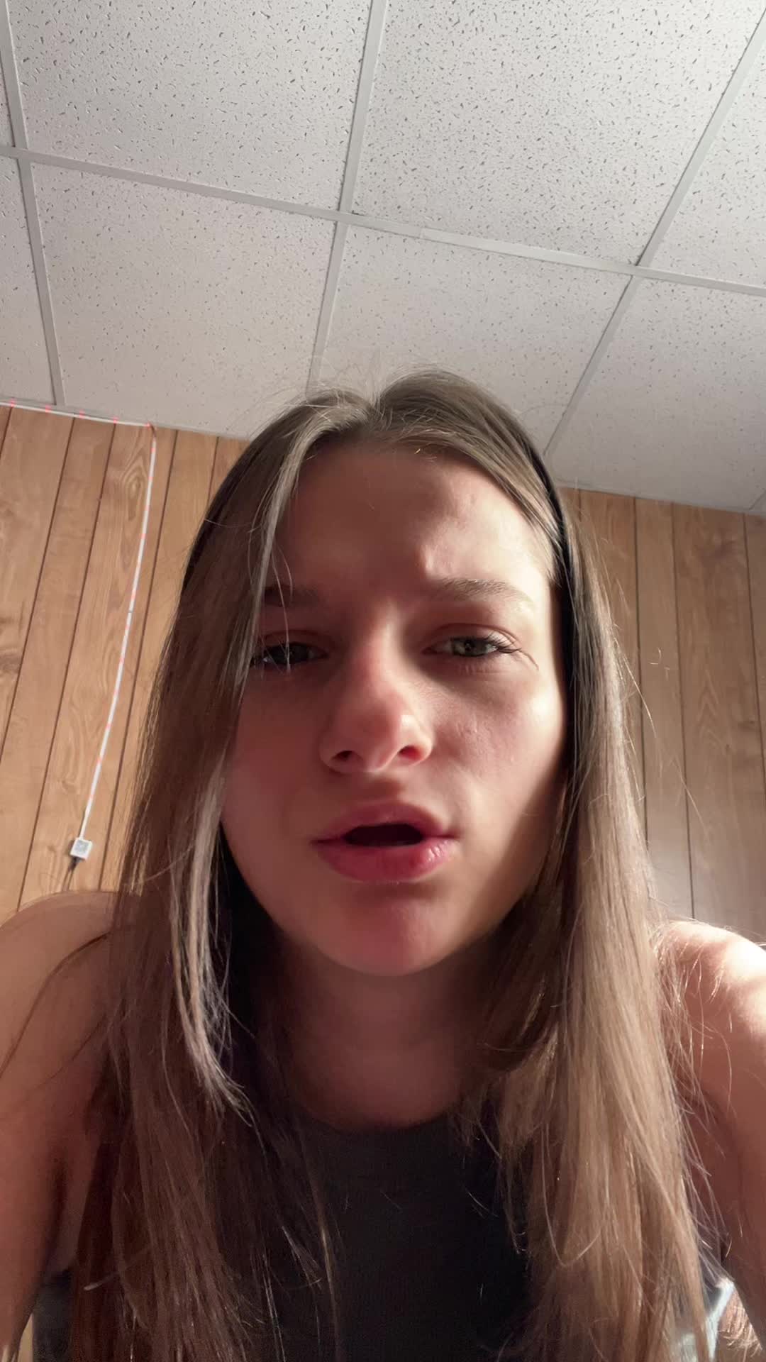 @shayla0o0