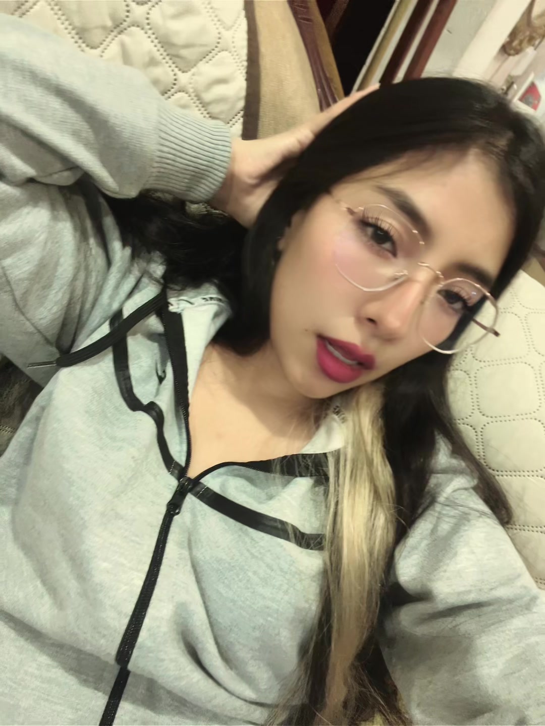 @M€L'$ ๐ฅ