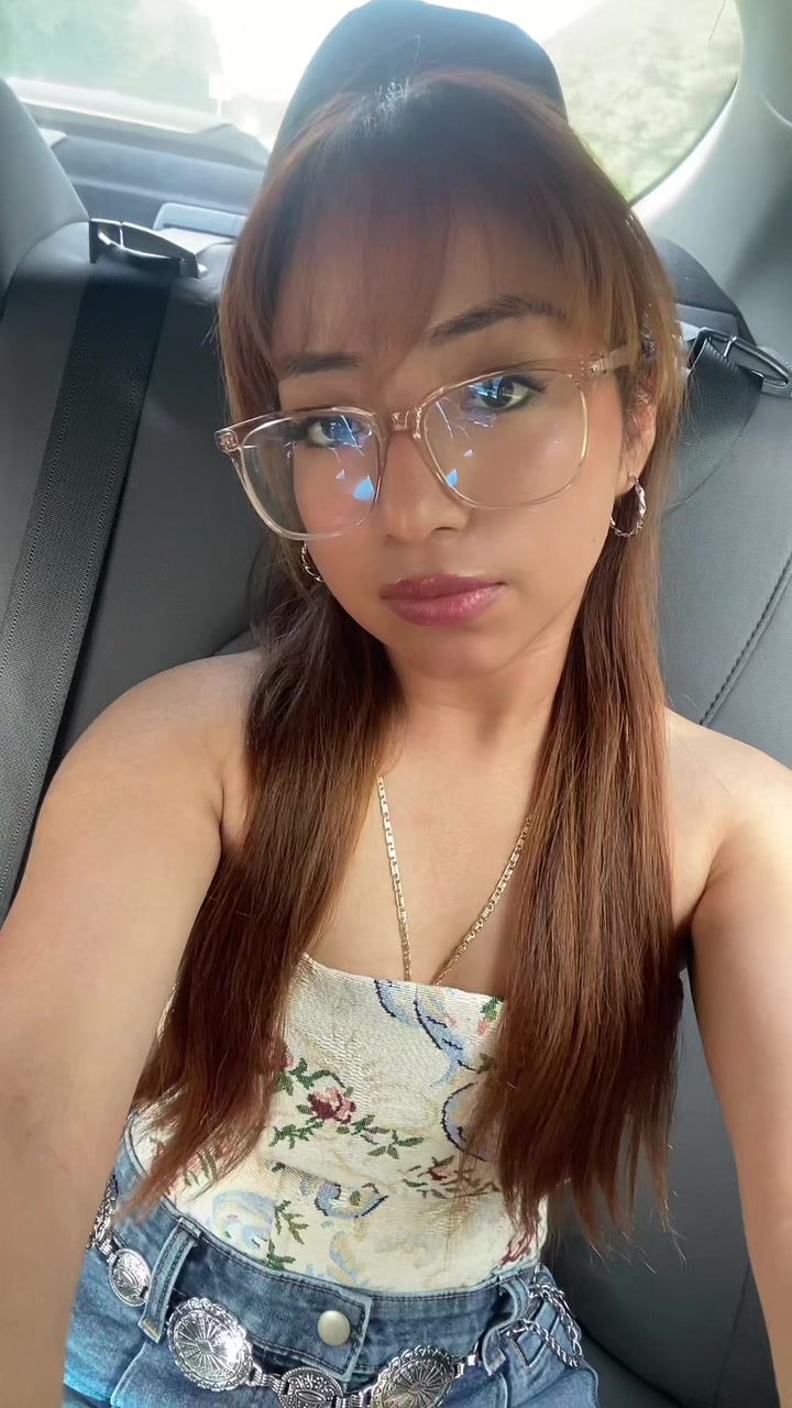 @<3