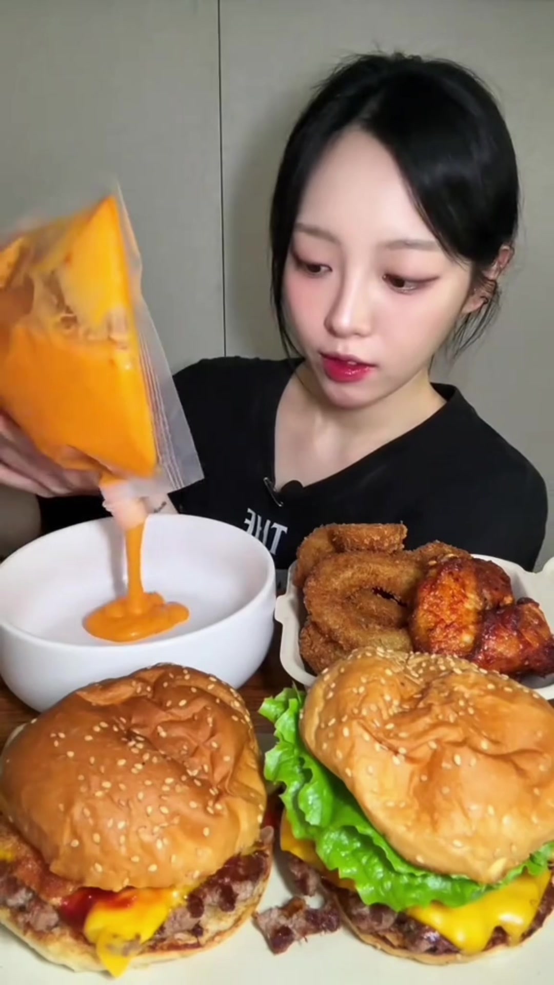 @𝐘𝐞̂𝐮 𝐭𝐡𝐢 𝐭𝐡𝐞̂̉ 𝐞𝐦🫦