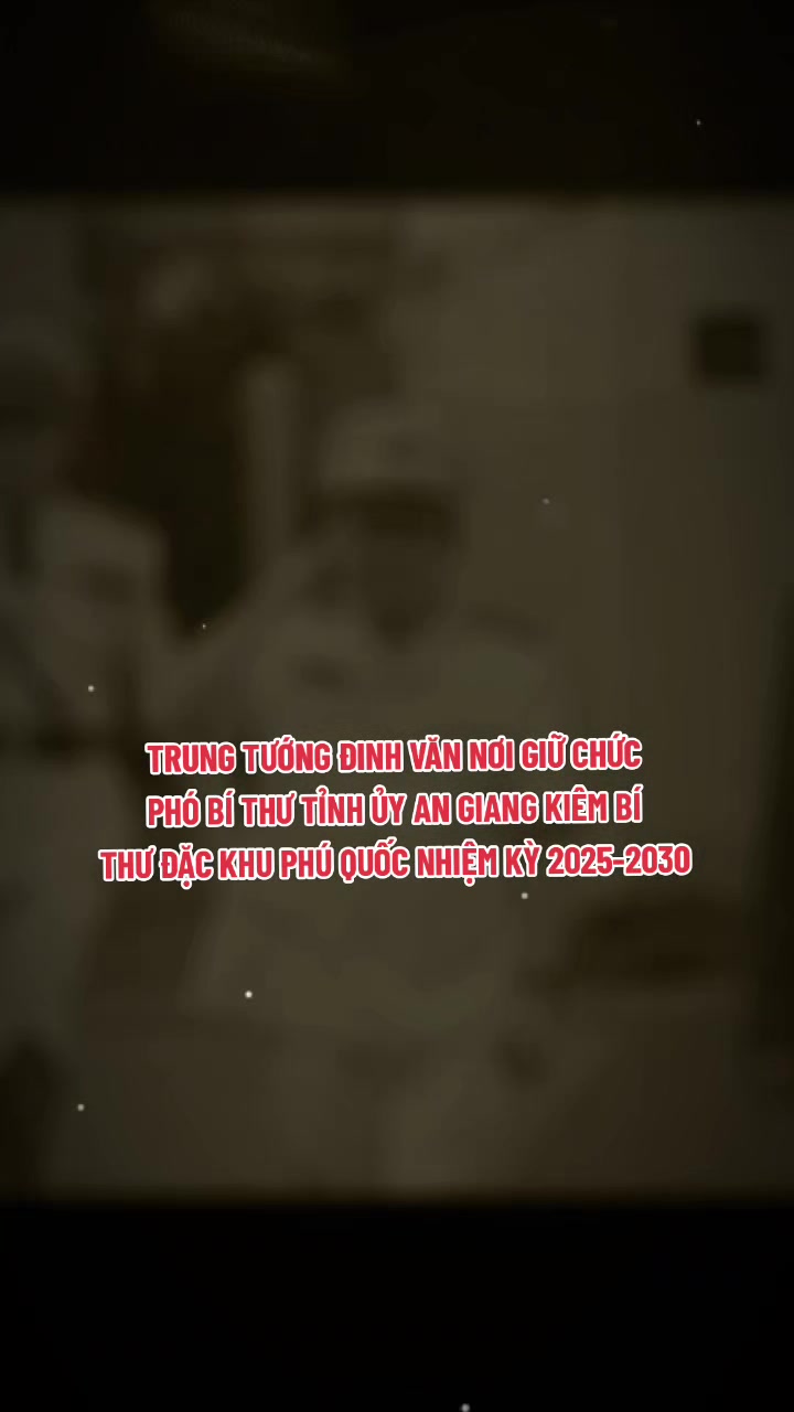 @Tiểu Sử