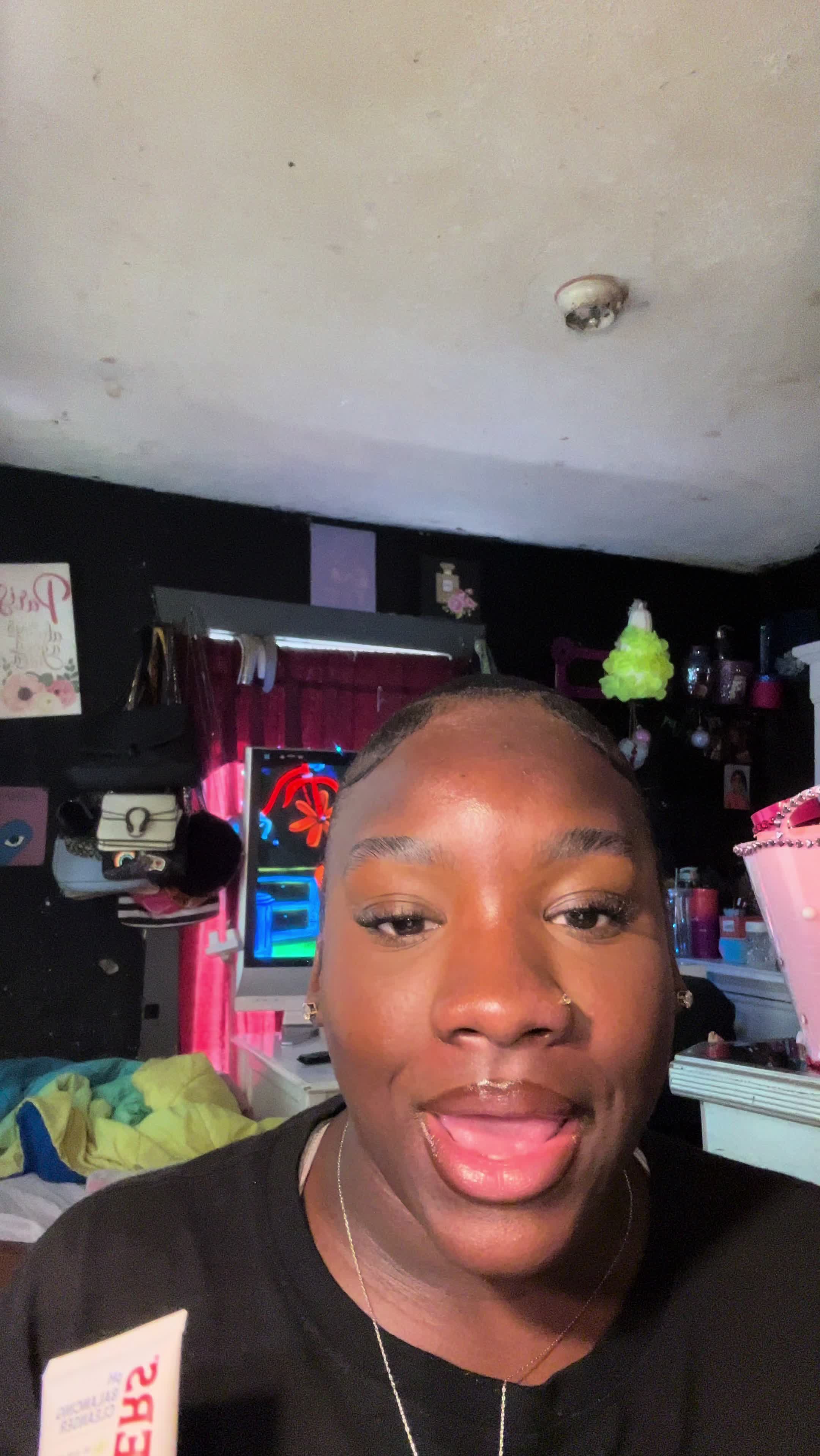 @defnot.liyyah